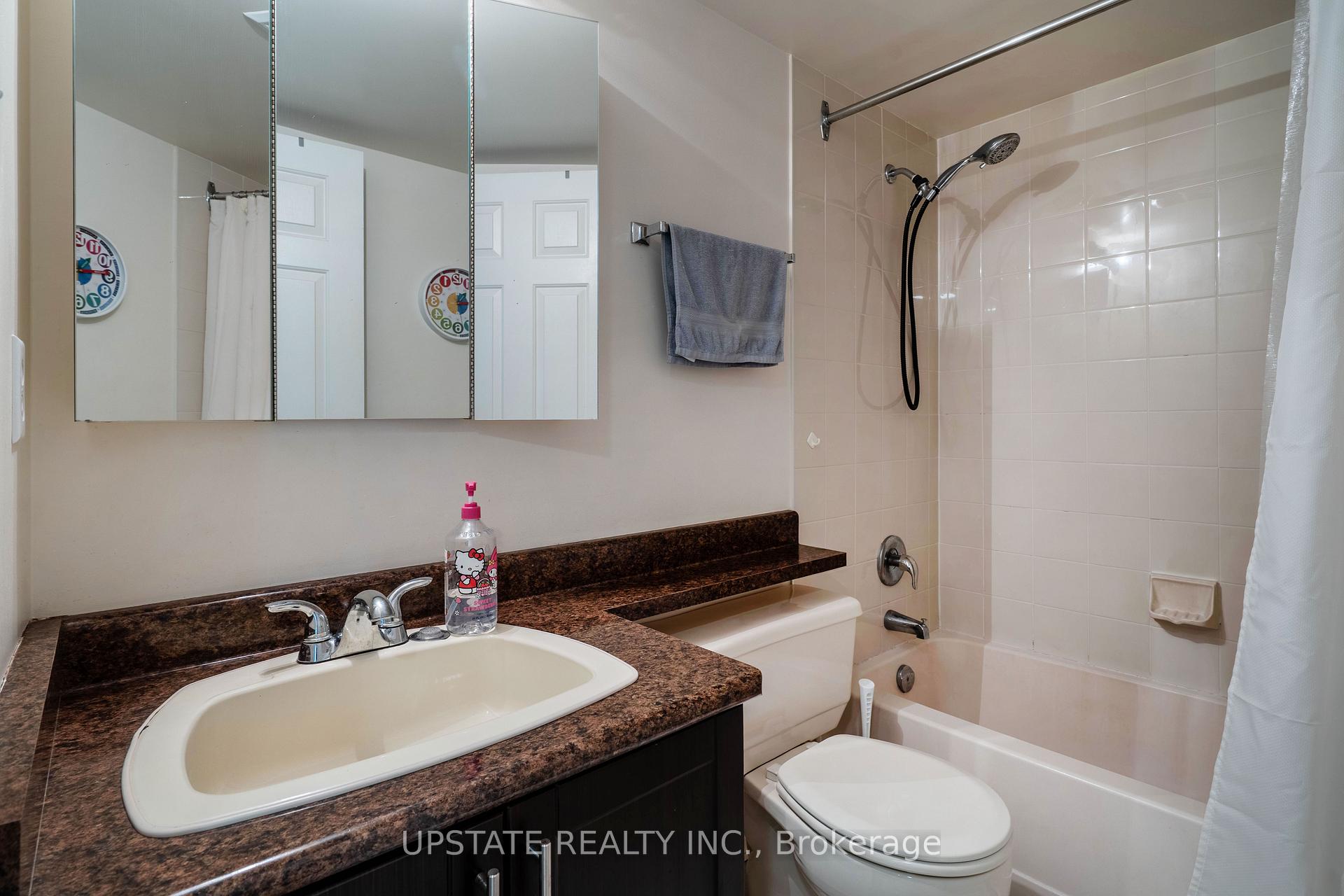 Photo 9 of Unit 306, 310 Mill Street S, Brampton, Brampton South — HOMEH
