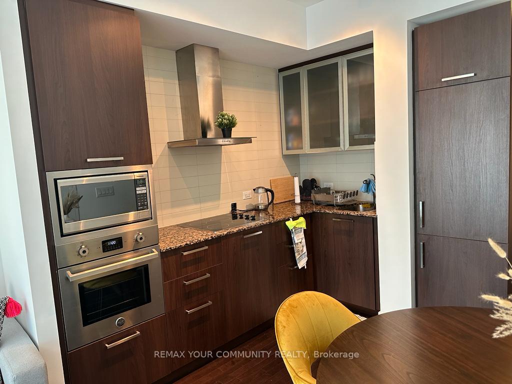 Photo 7 of Unit 1709, 14 York Street, Toronto, Waterfront Communities — HOMEH
