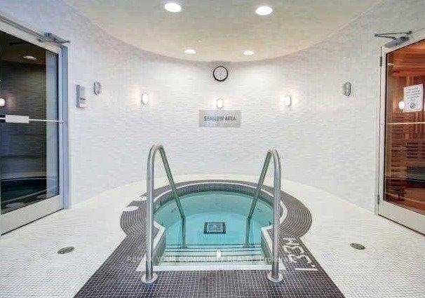Photo 17 of Unit 1709, 14 York Street, Toronto, Waterfront Communities — HOMEH