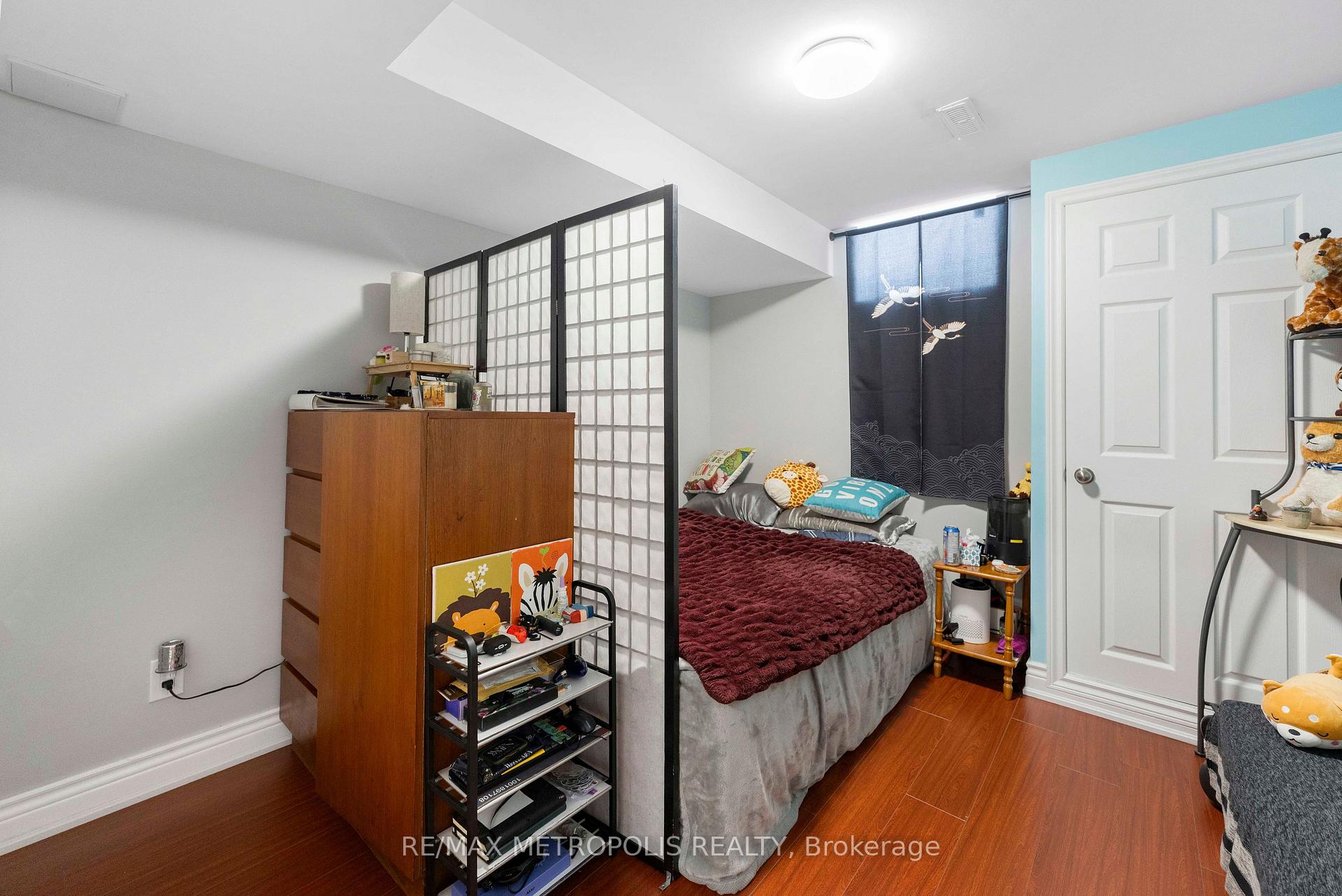 Photo 41 of 2 Brentwick Drive, Brampton, Credit Valley — HOMEH