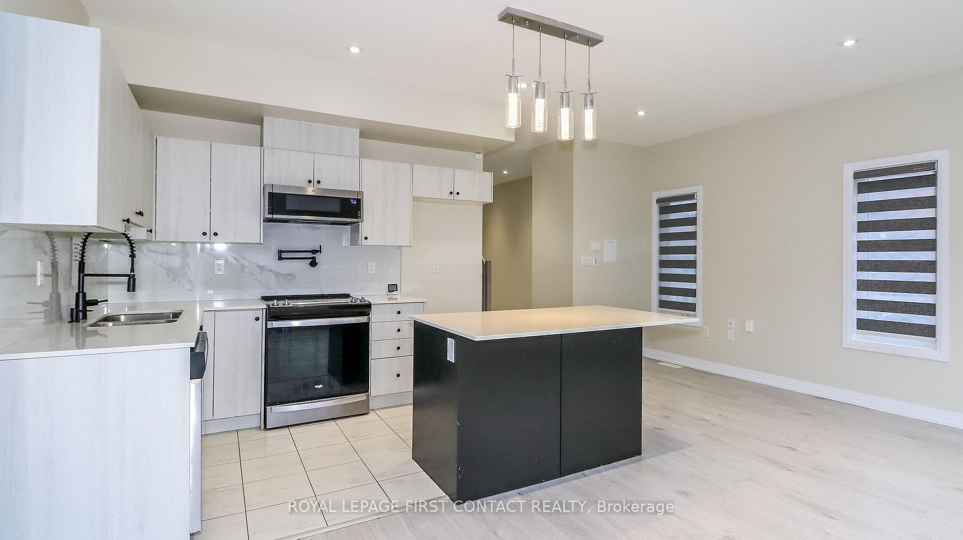 Photo 21 of 92 Fairlane Avenue, Barrie, Painswick South — HOMEH