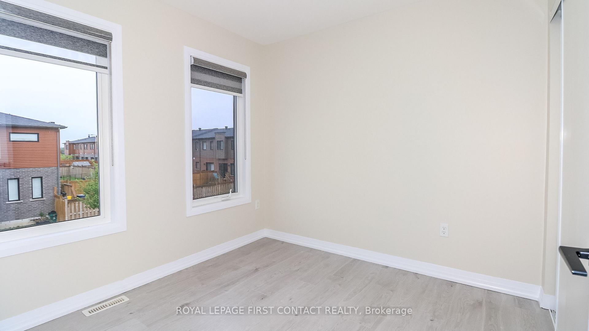 Photo 34 of 92 Fairlane Avenue, Barrie, Painswick South — HOMEH
