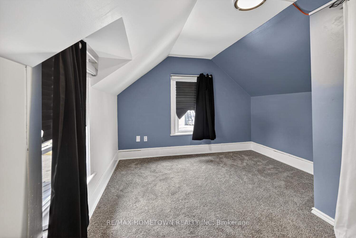 Photo 28 of 2178 Dundas Street E, Edwardsburgh/Cardinal, Town of Cardinal — HOMEH