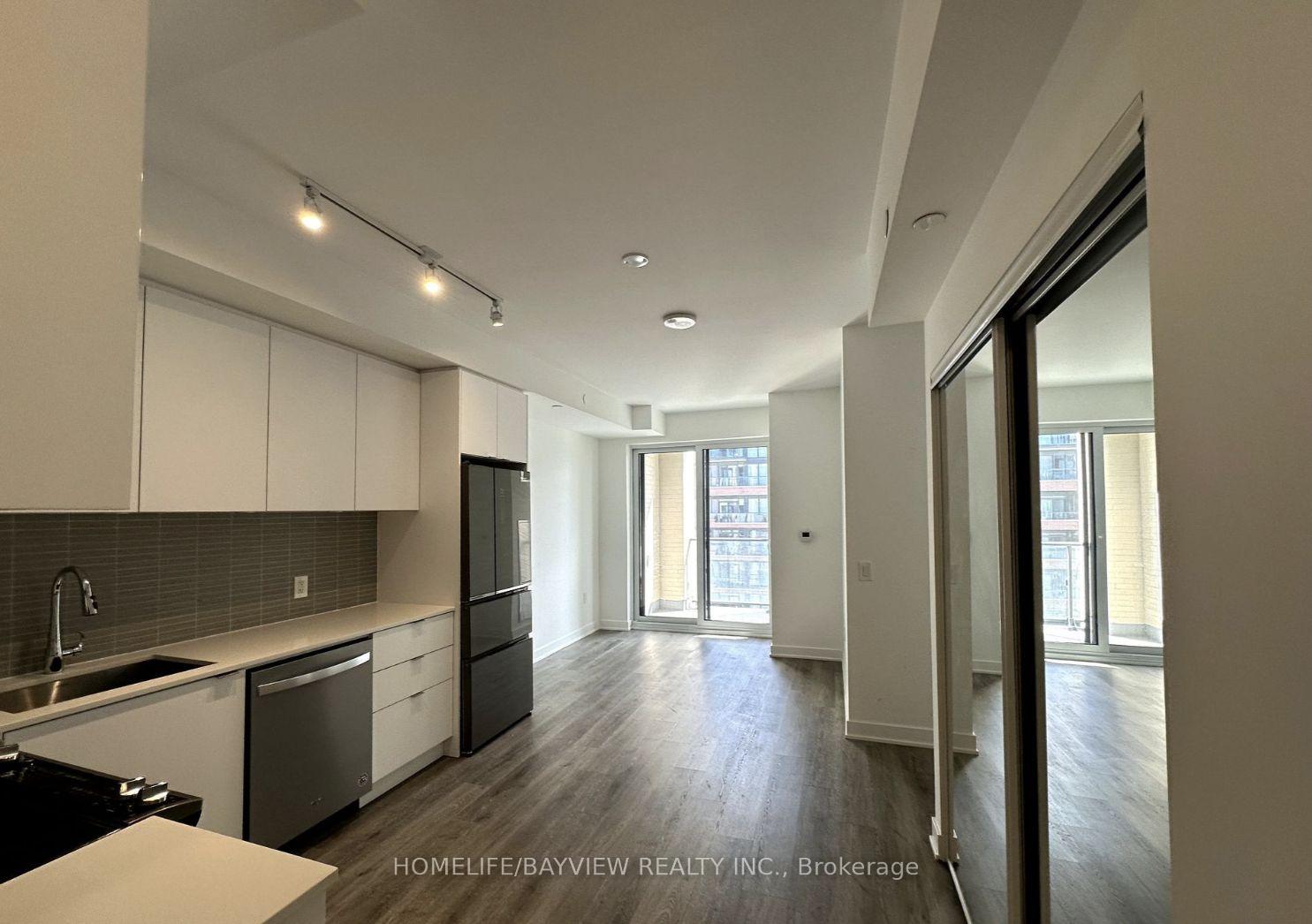 Photo 6 of Unit 808, 100 Eagle Rock Way, Vaughan, Rural Vaughan — HOMEH