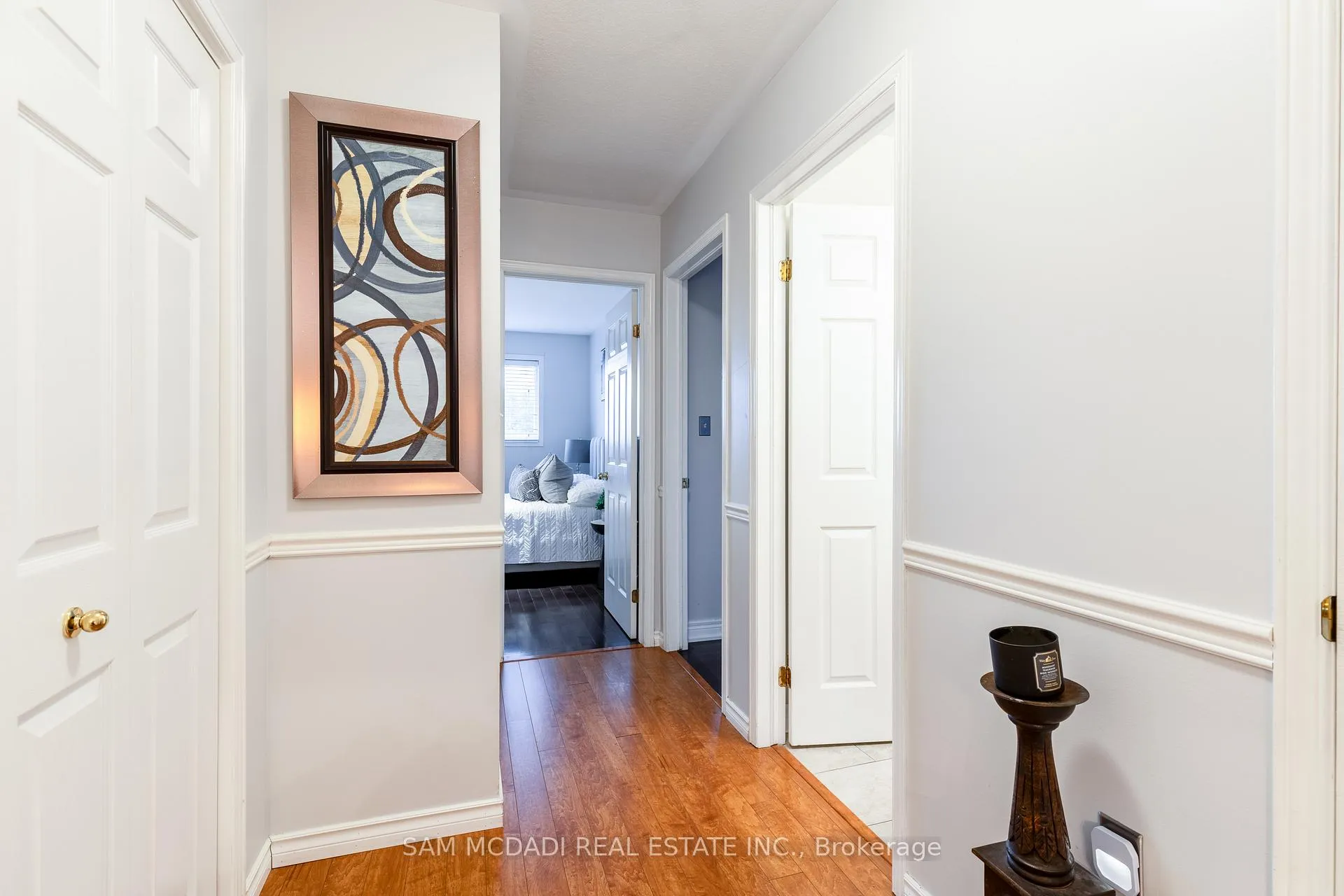 Photo 15 of 19 Foxtrot Drive, Hamilton, Stoney Creek Mountain — HOMEH