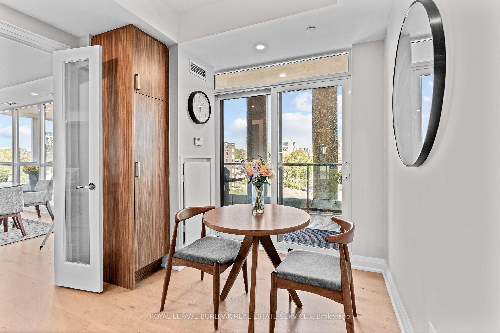 Photo 10 of Unit 409, 11 Bronte Road, Oakville, Bronte — HOMEH