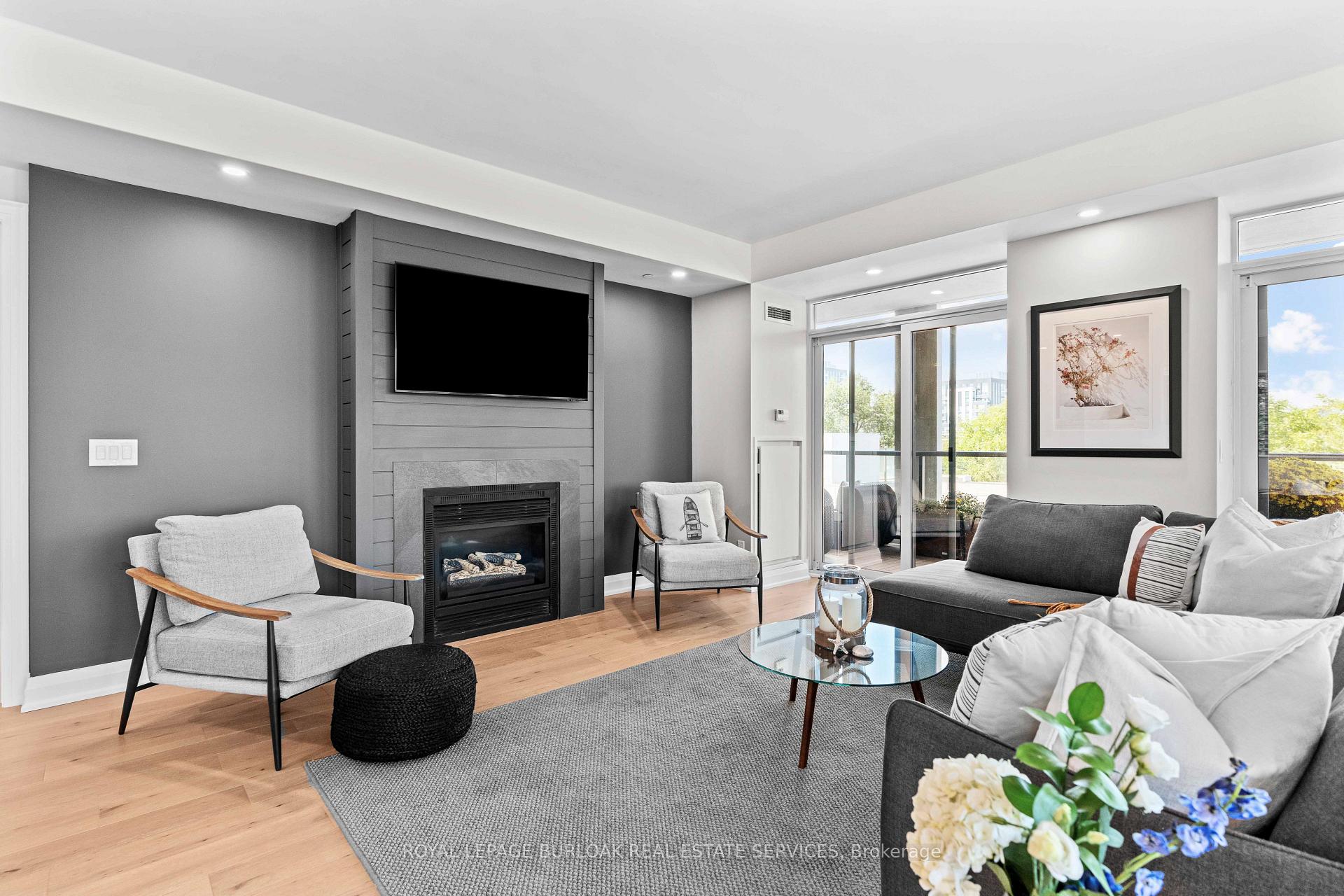 Photo 13 of Unit 409, 11 Bronte Road, Oakville, Bronte — HOMEH