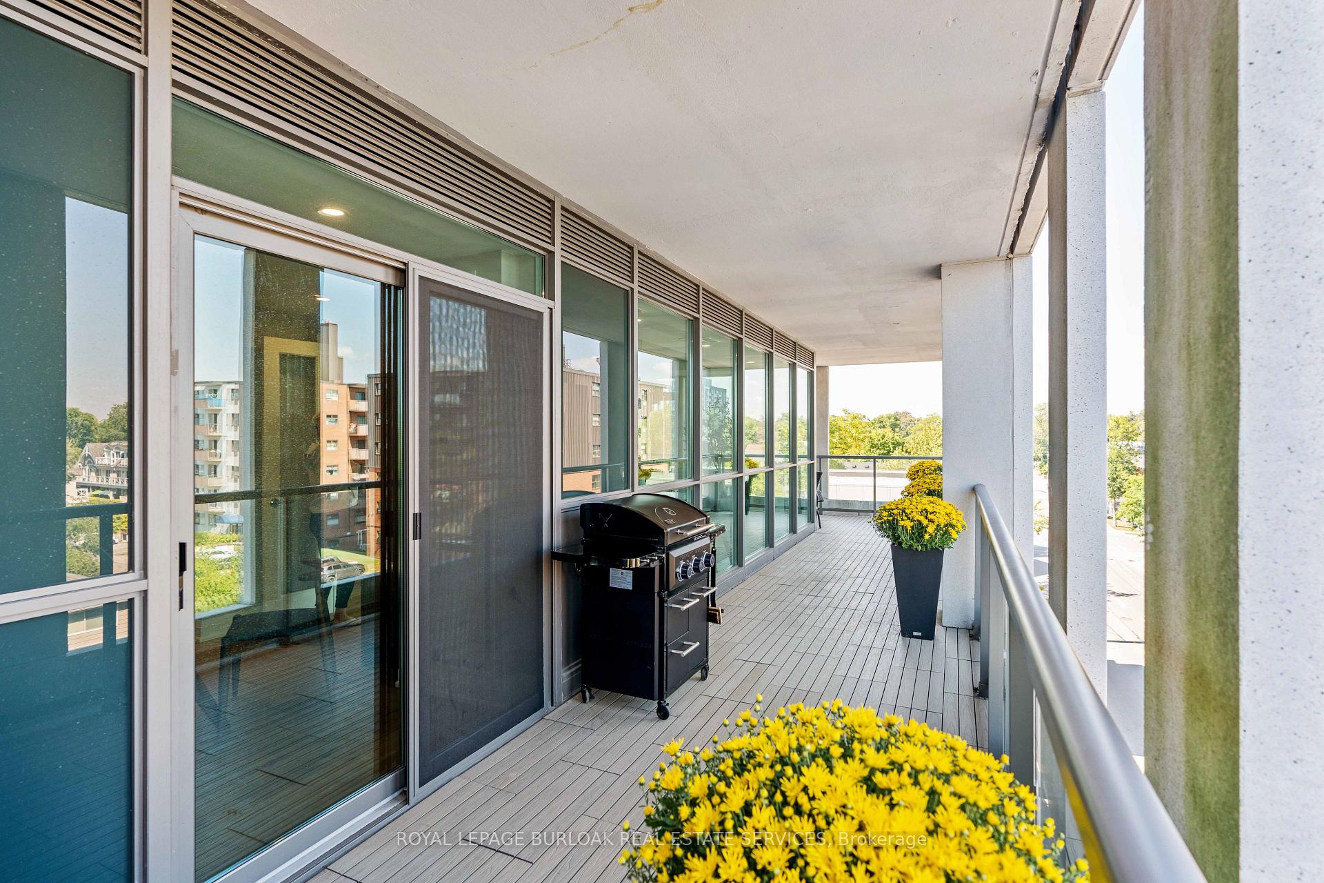 Photo 23 of Unit 409, 11 Bronte Road, Oakville, Bronte — HOMEH
