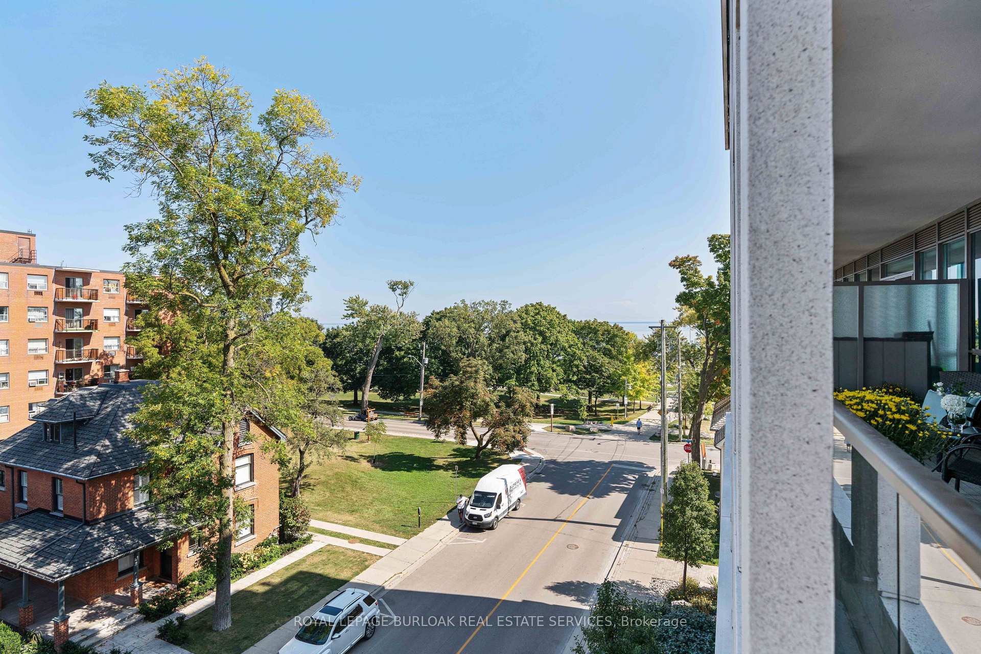 Photo 24 of Unit 409, 11 Bronte Road, Oakville, Bronte — HOMEH