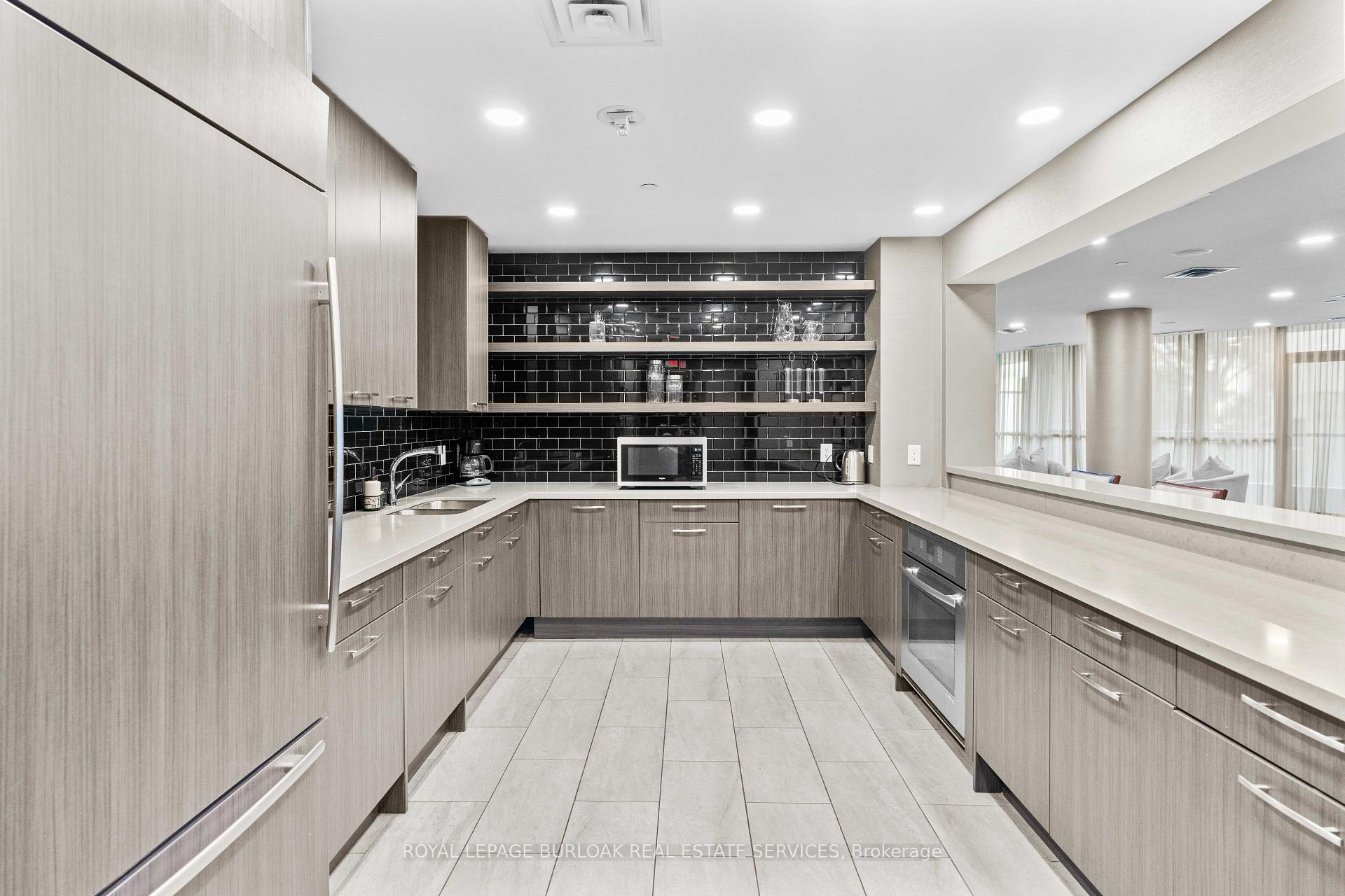 Photo 44 of Unit 409, 11 Bronte Road, Oakville, Bronte — HOMEH