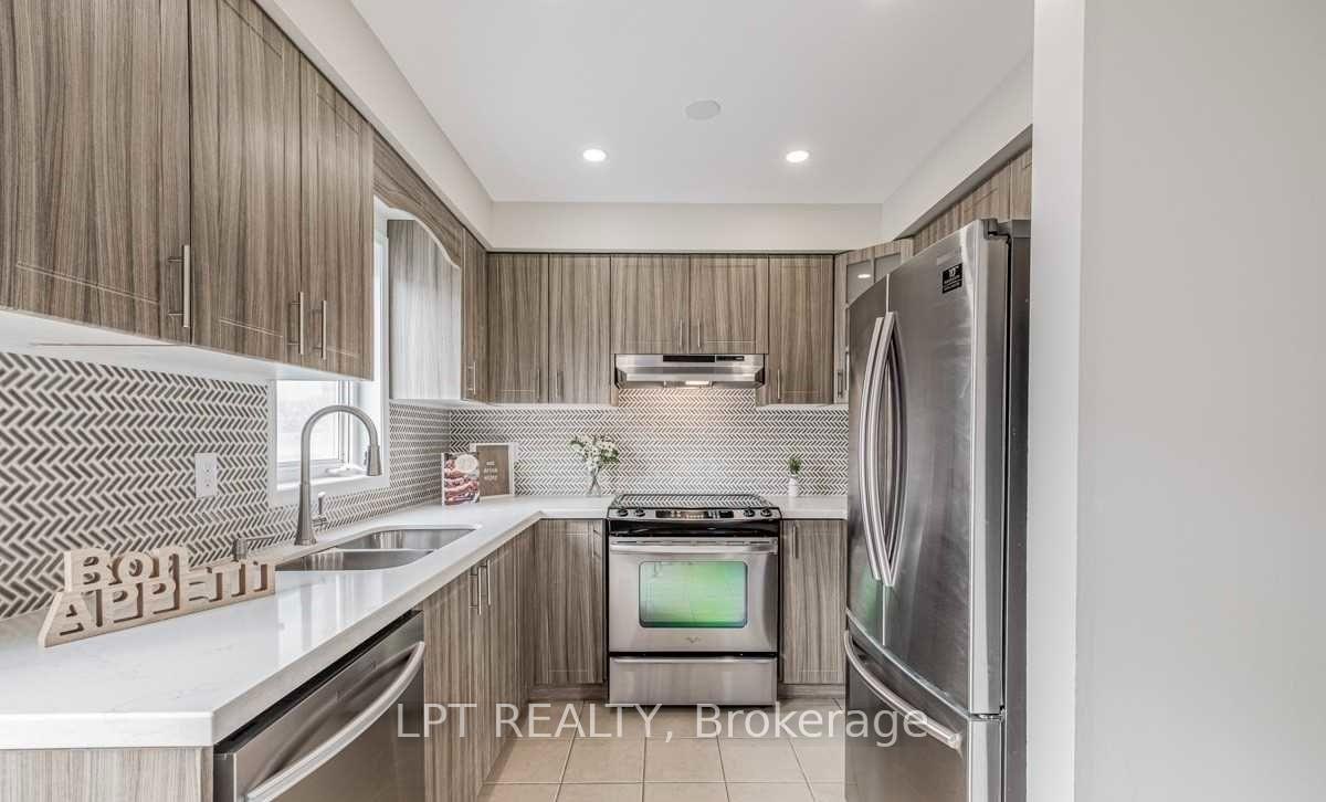 Photo 5 of Unit Upper, 12 Axelrod Avenue, Brampton, Fletcher's Creek South — HOMEH