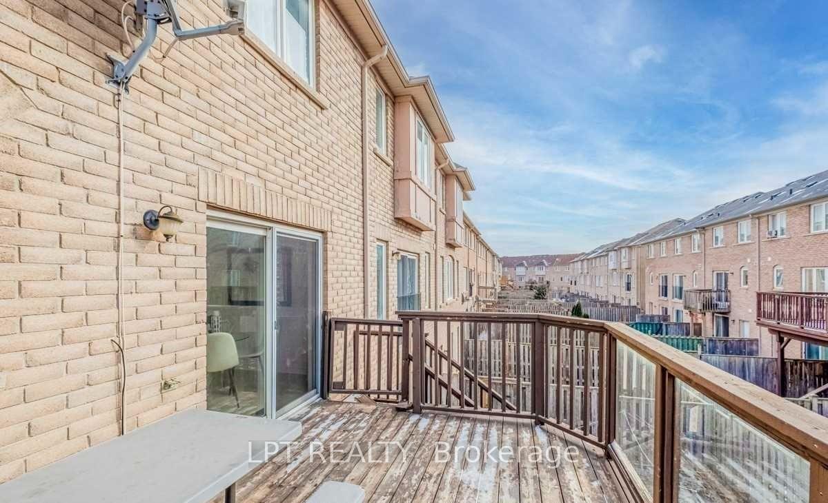 Photo 10 of Unit Upper, 12 Axelrod Avenue, Brampton, Fletcher's Creek South — HOMEH