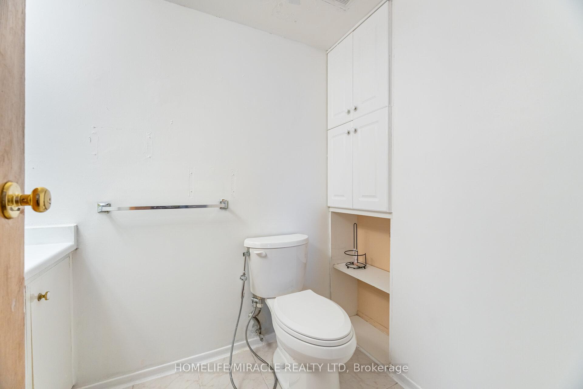 Photo 19 of Unit 208, 236 Albion Road, Etobicoke, Elms-Old Rexdale — HOMEH
