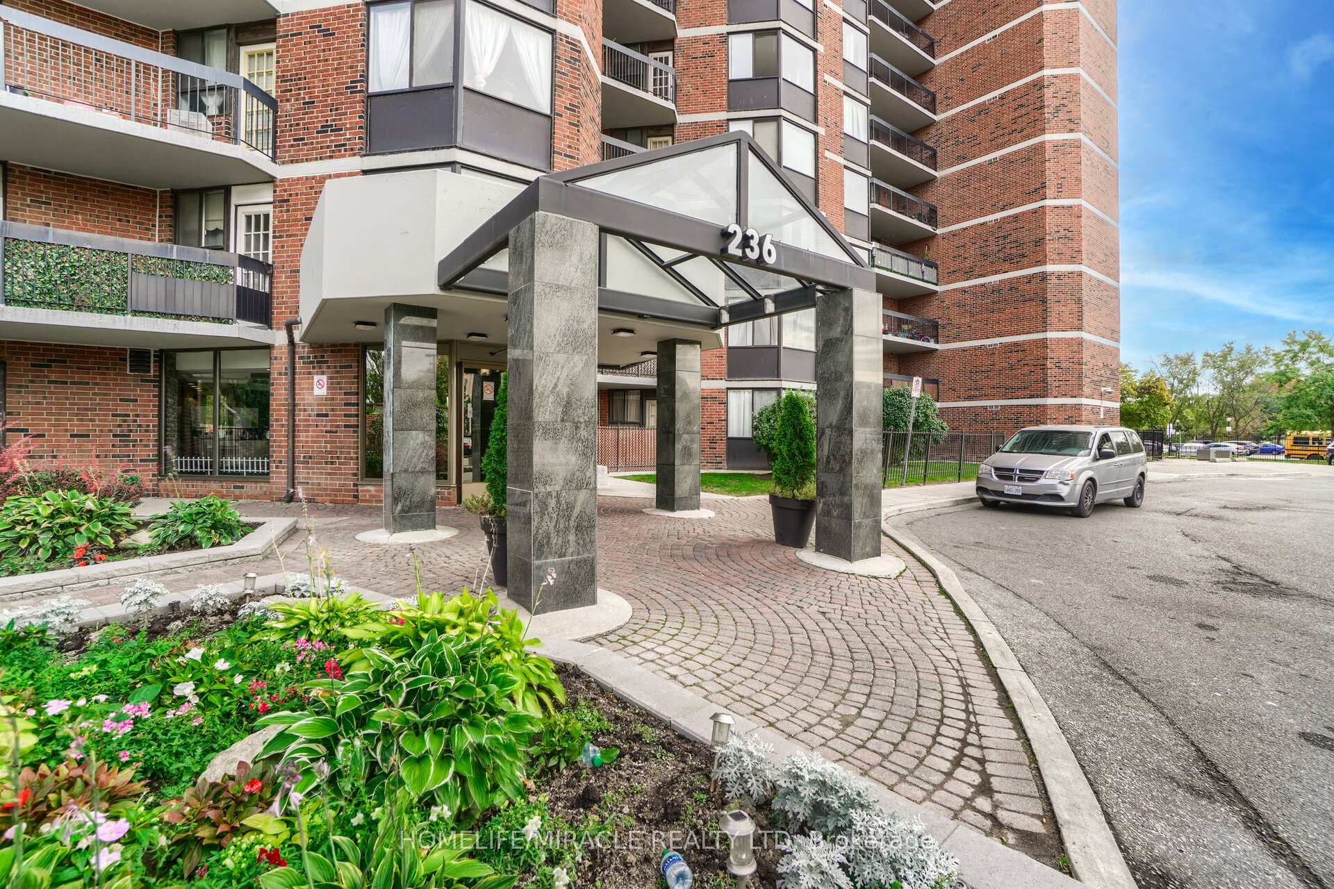 Photo 33 of Unit 208, 236 Albion Road, Etobicoke, Elms-Old Rexdale — HOMEH