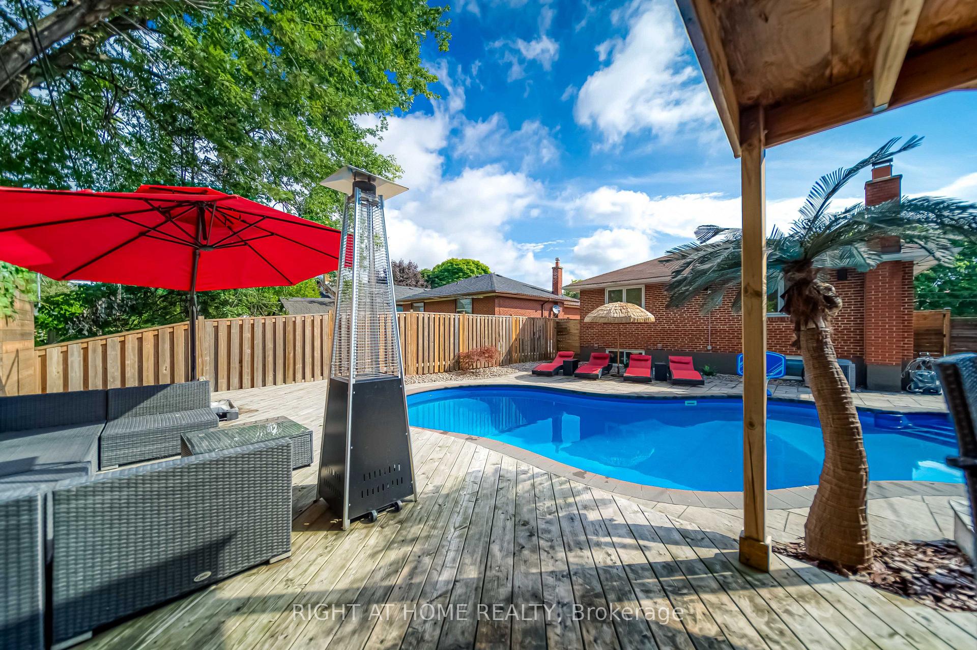 Photo 37 of 76 Wishing Well Drive, Scarborough, Tam O'Shanter-Sullivan — HOMEH