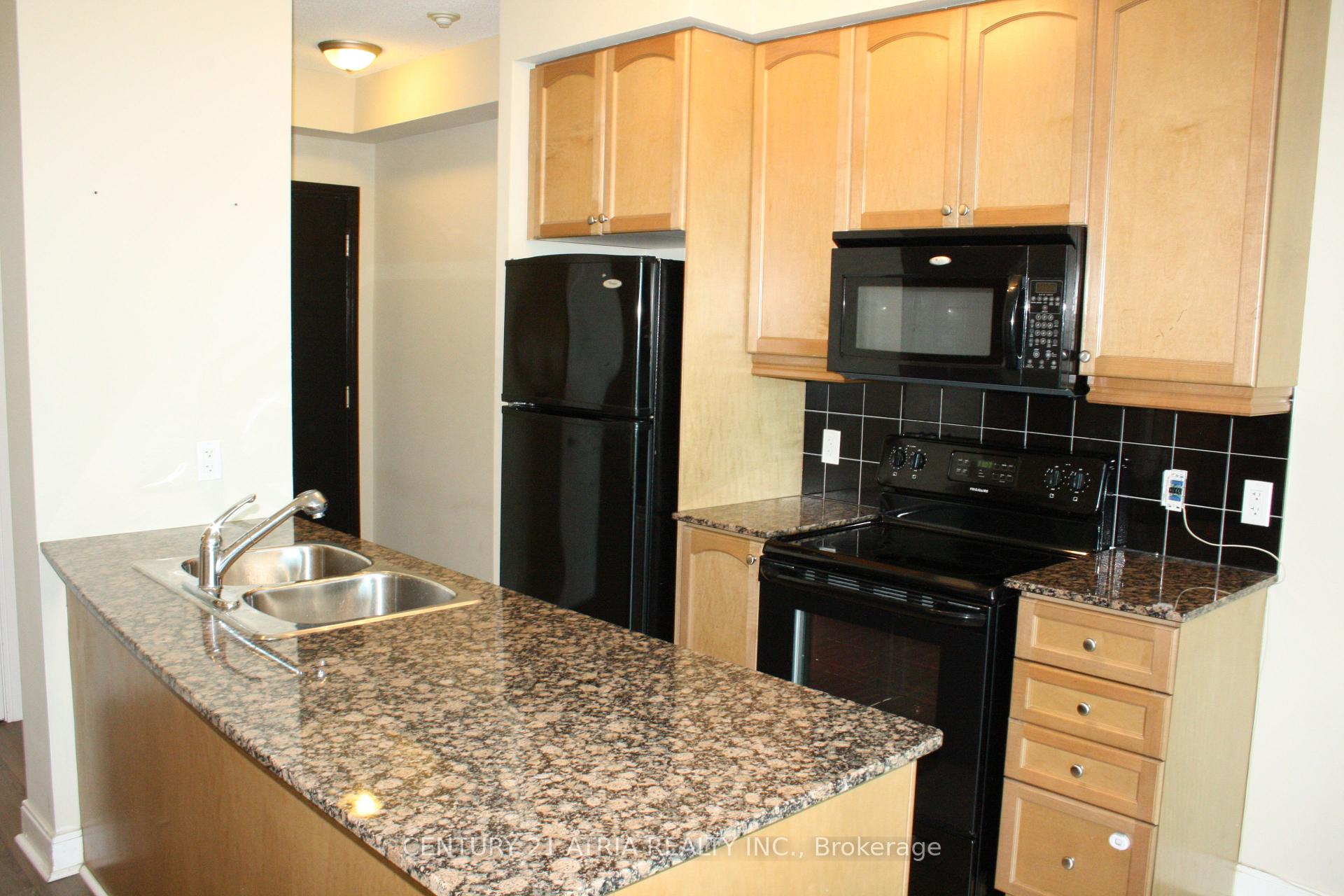 Photo 5 of Unit 3310, 80 Absolute Avenue, Mississauga, City Centre — HOMEH