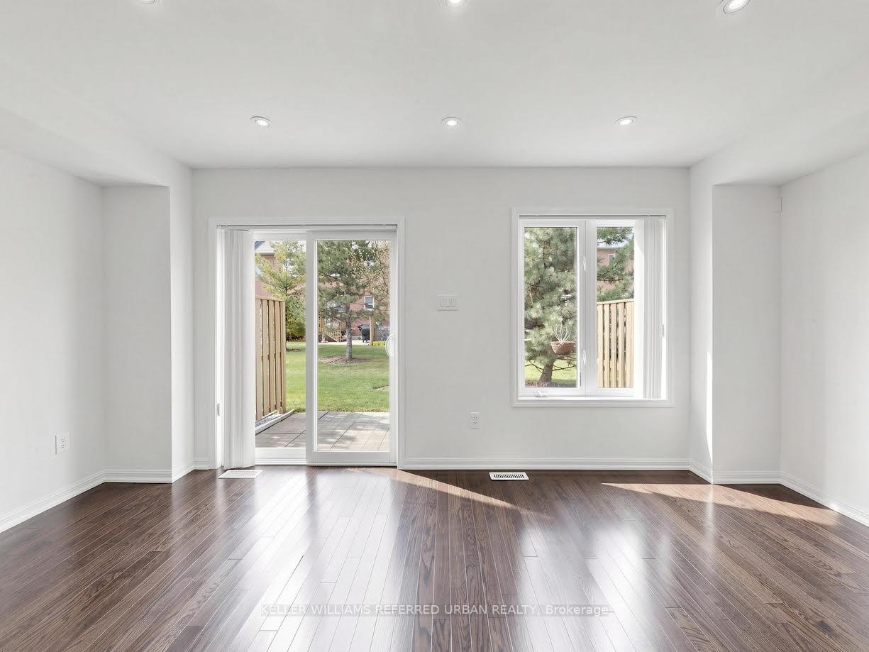 Photo 16 of 50 Edwin Pearson Street, Aurora, Bayview Northeast — HOMEH