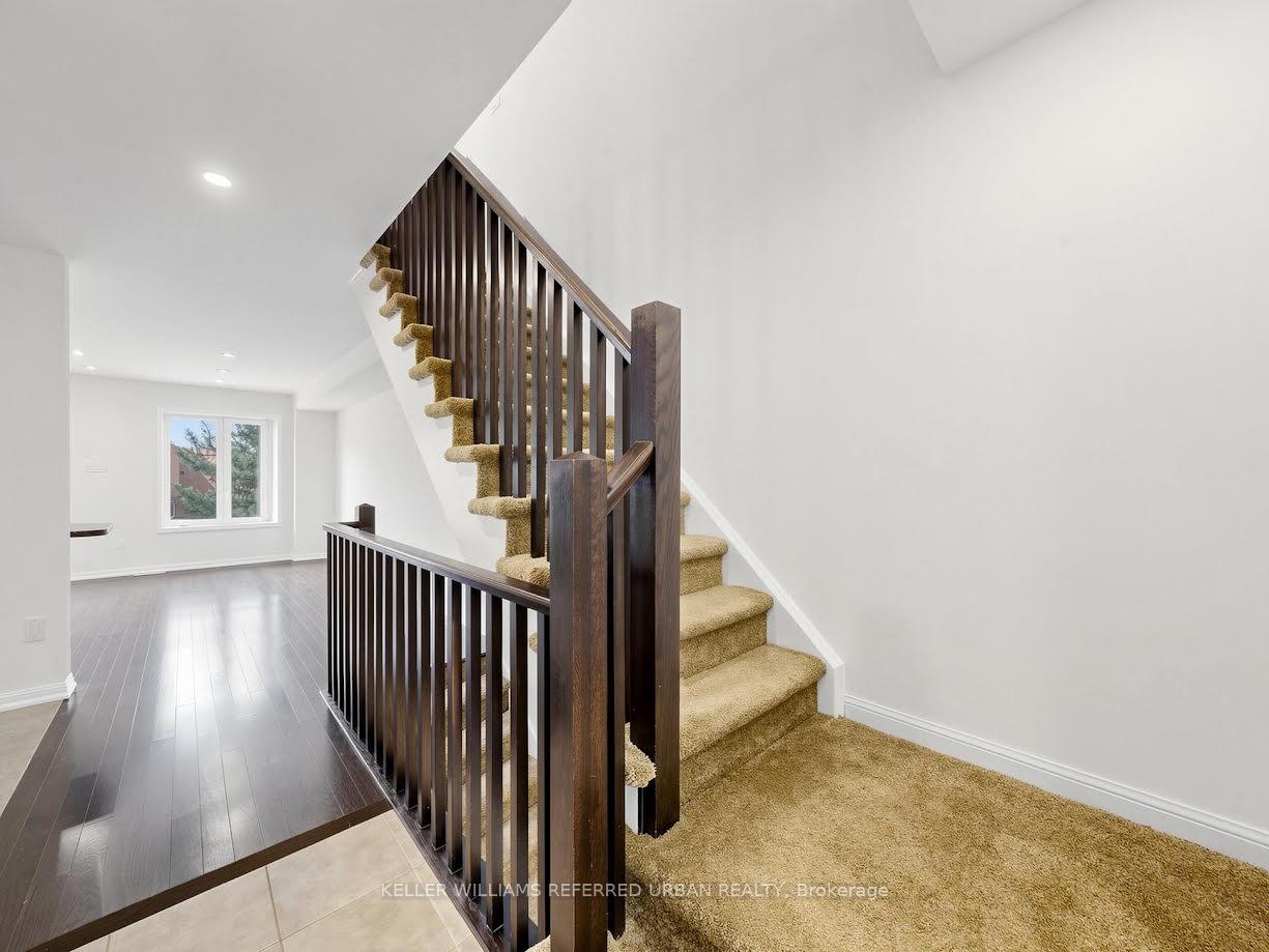 Photo 42 of 50 Edwin Pearson Street, Aurora, Bayview Northeast — HOMEH