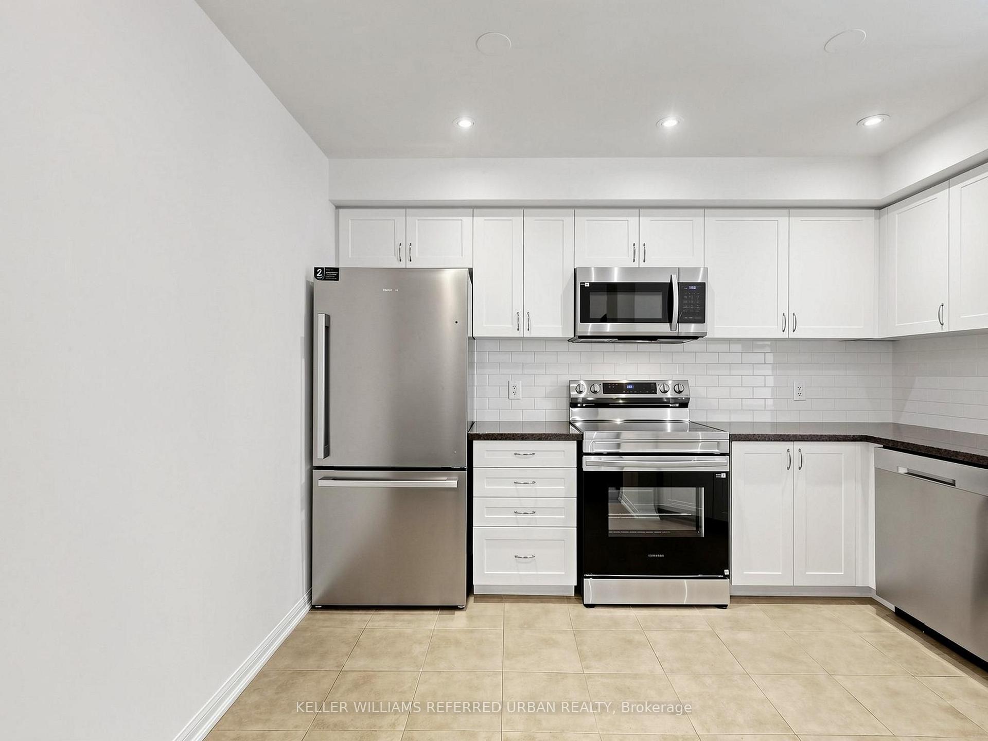 Photo 21 of 50 Edwin Pearson Street, Aurora, Bayview Northeast — HOMEH