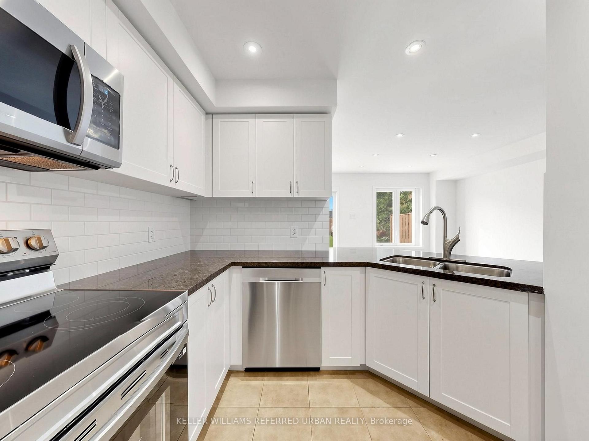 Photo 25 of 50 Edwin Pearson Street, Aurora, Bayview Northeast — HOMEH
