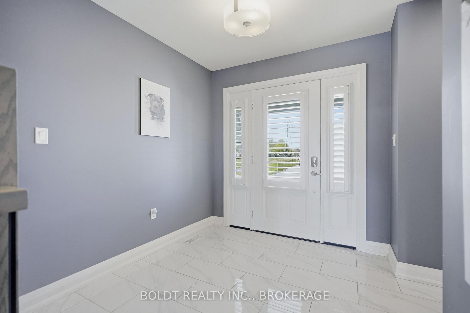 Photo 5 of 83 Hillview Road, St. Catharines, Western Hill — HOMEH