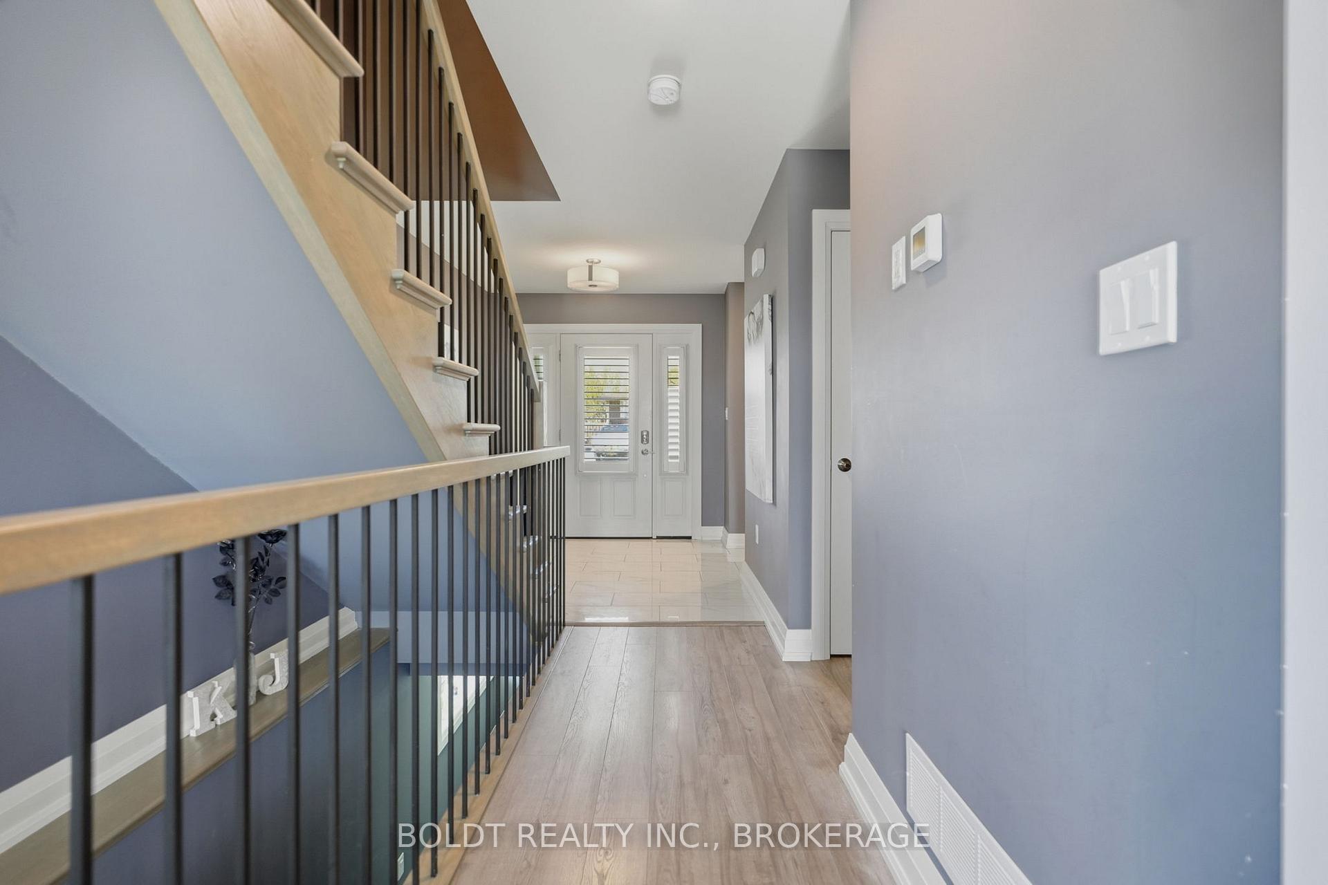 Photo 8 of 83 Hillview Road, St. Catharines, Western Hill — HOMEH