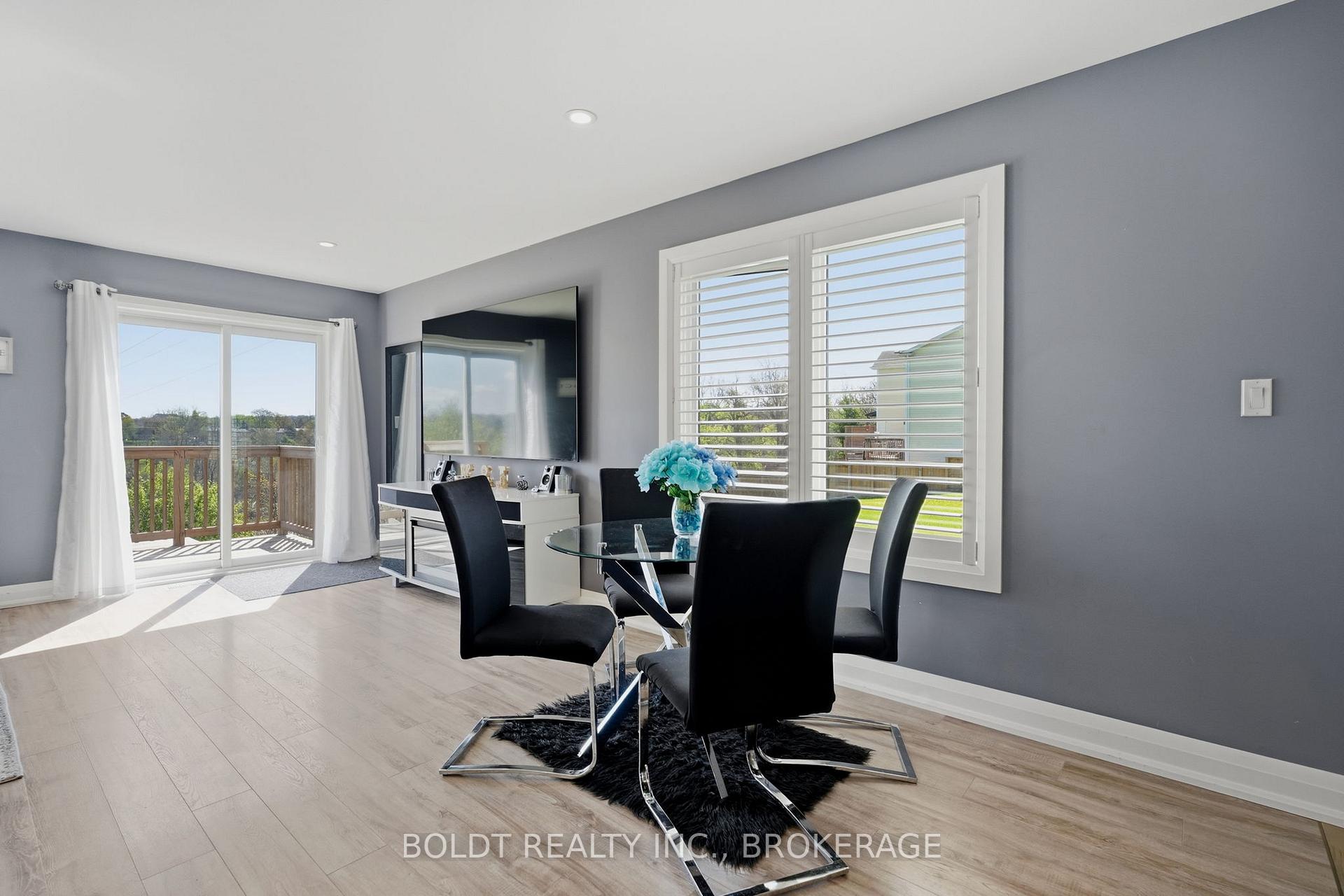 Photo 15 of 83 Hillview Road, St. Catharines, Western Hill — HOMEH
