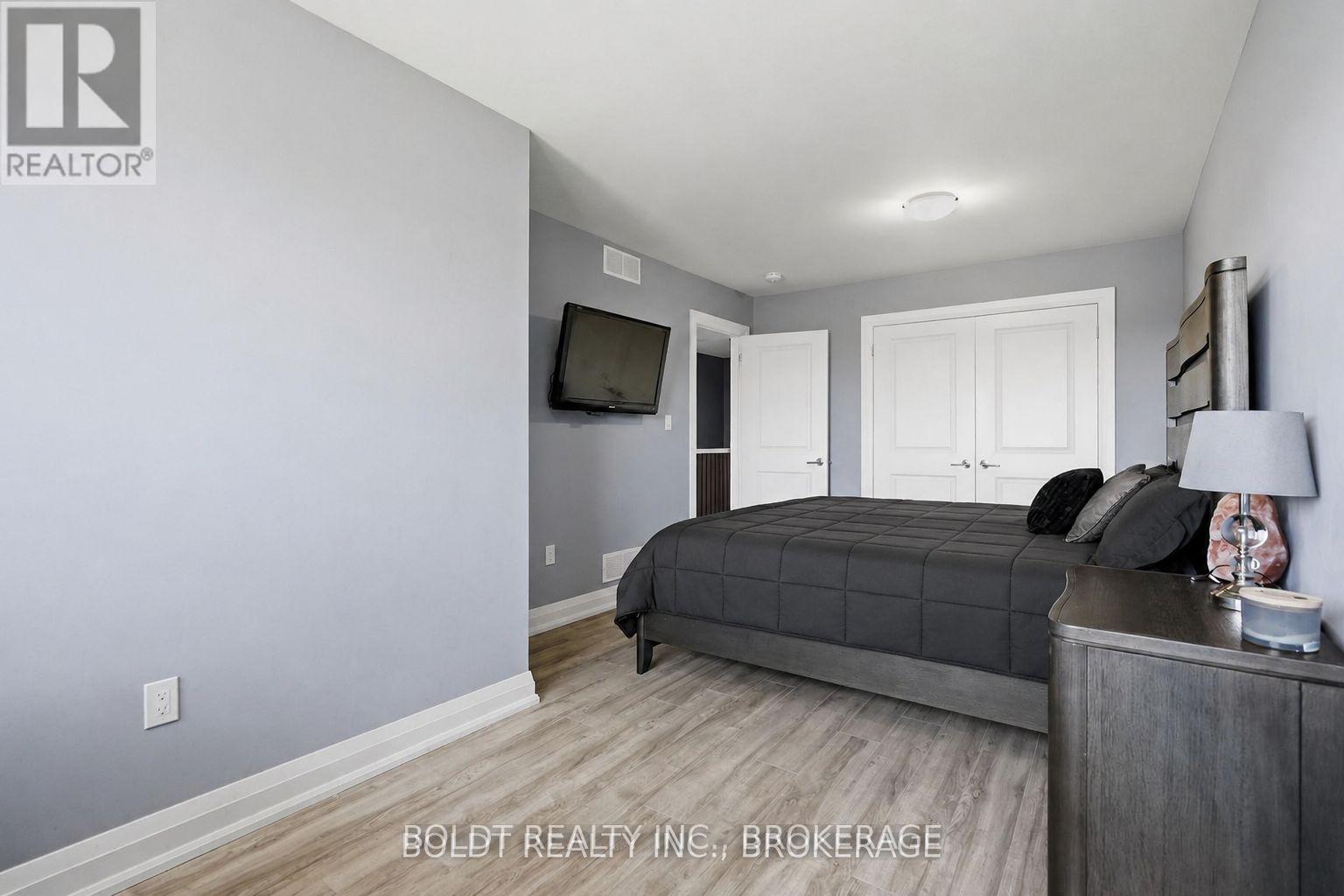 Photo 21 of 83 Hillview Road, St. Catharines, Western Hill — HOMEH