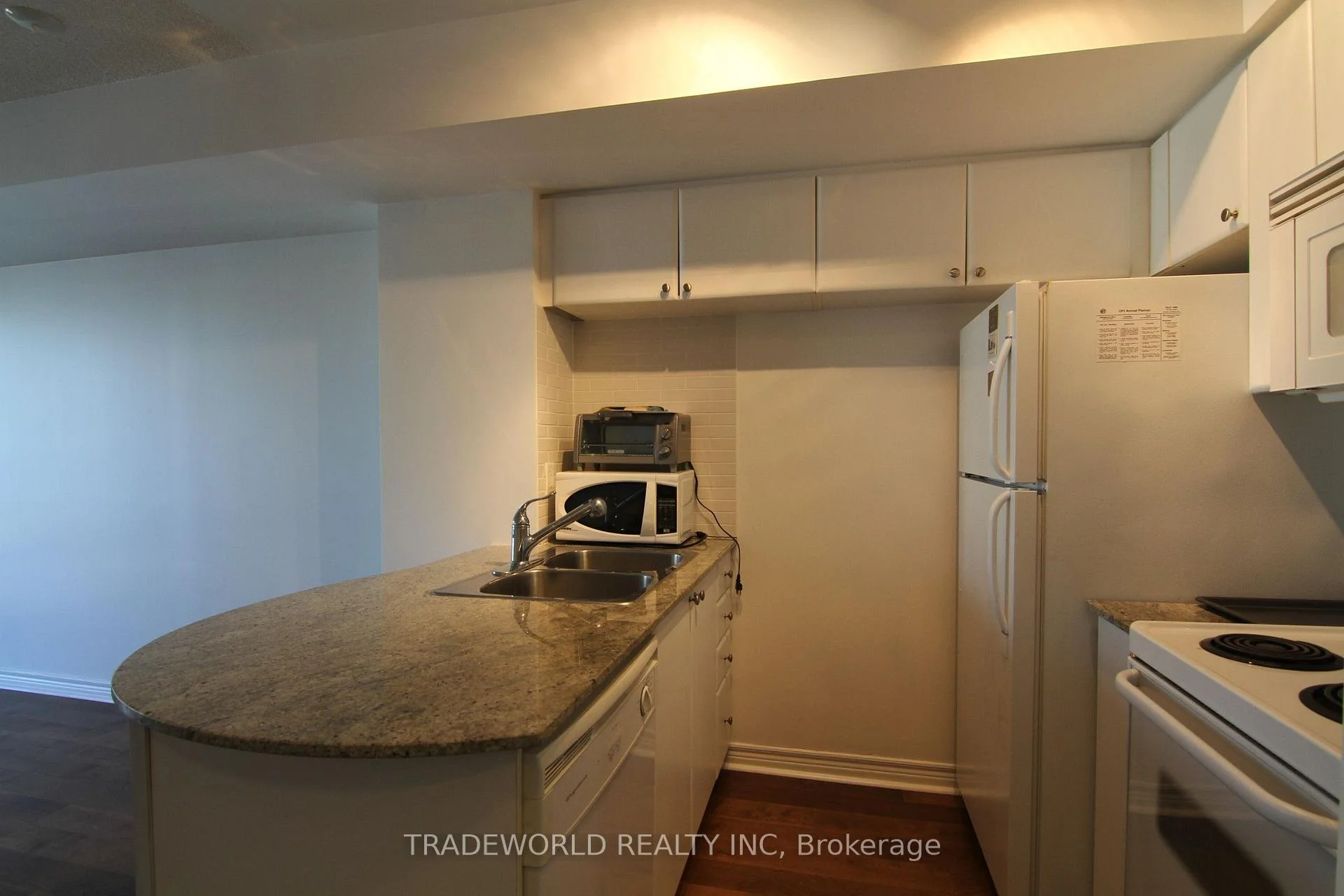Photo 10 of Unit 1814, 763 Bay Street, Toronto, Bay Street Corridor — HOMEH