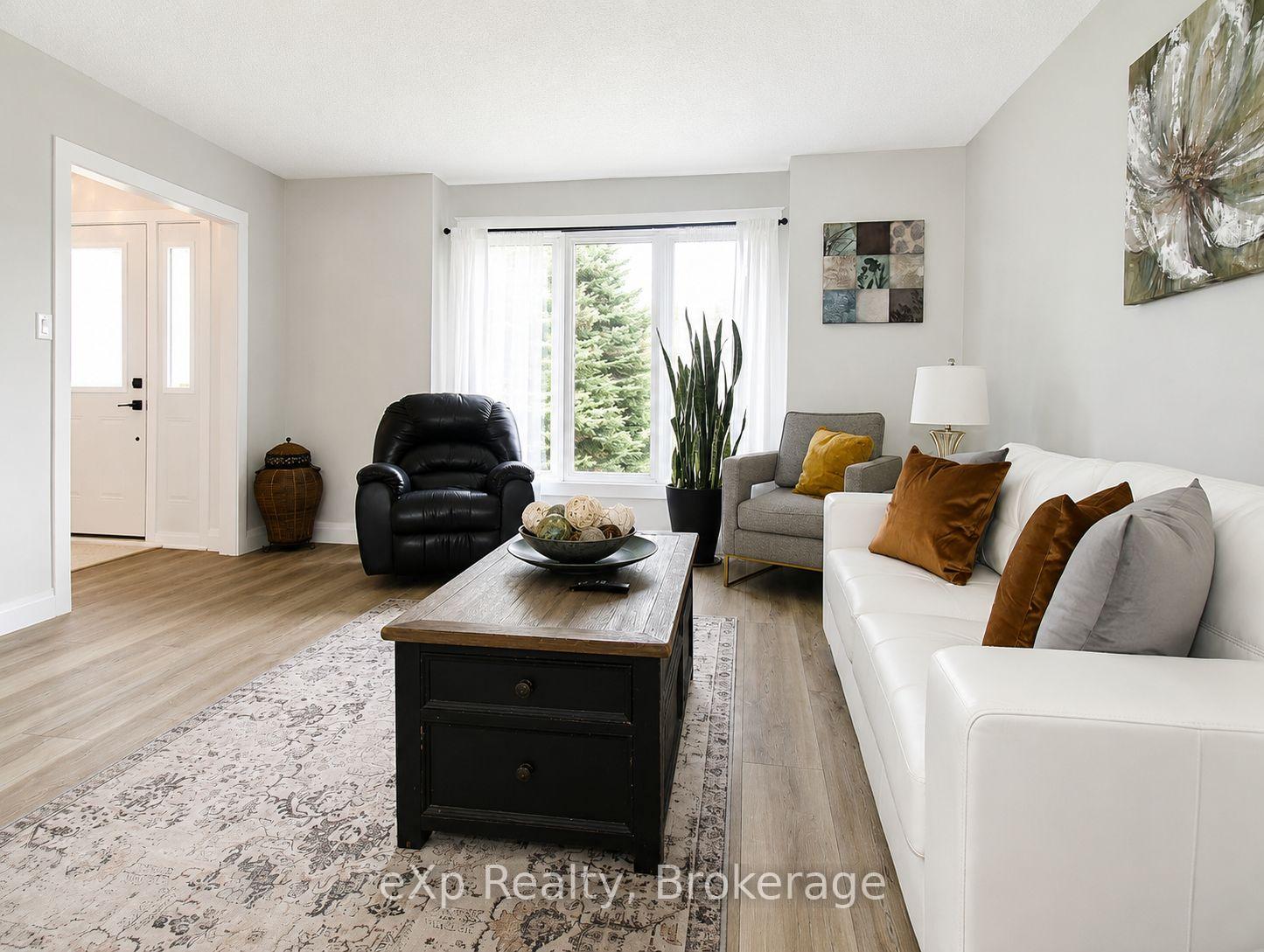 Photo 5 of 271 River Road, Grey Highlands — HOMEH