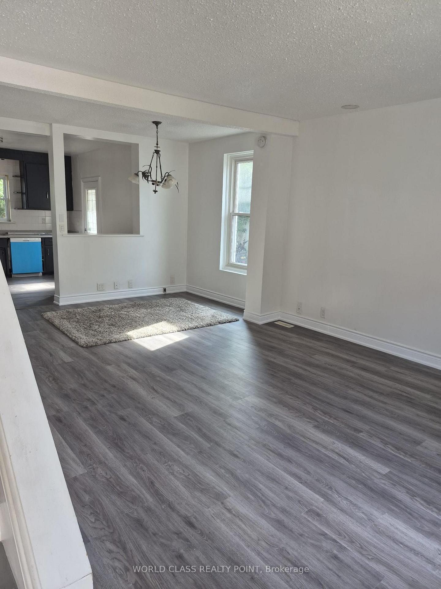 Photo 2 of 13 Brock Street E, Oshawa, O'Neill — HOMEH