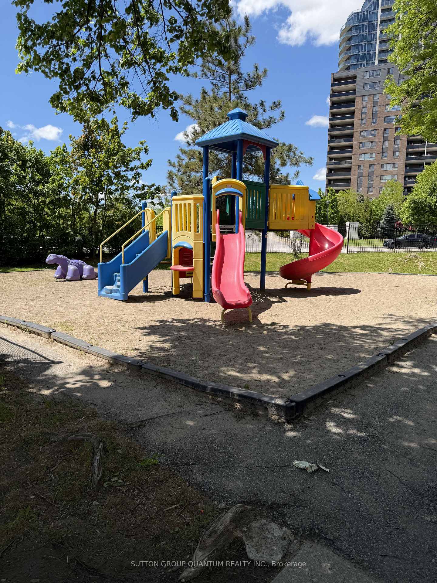 Photo 26 of 48 Carleton Place S, Brampton, Bramalea West Industrial — HOMEH