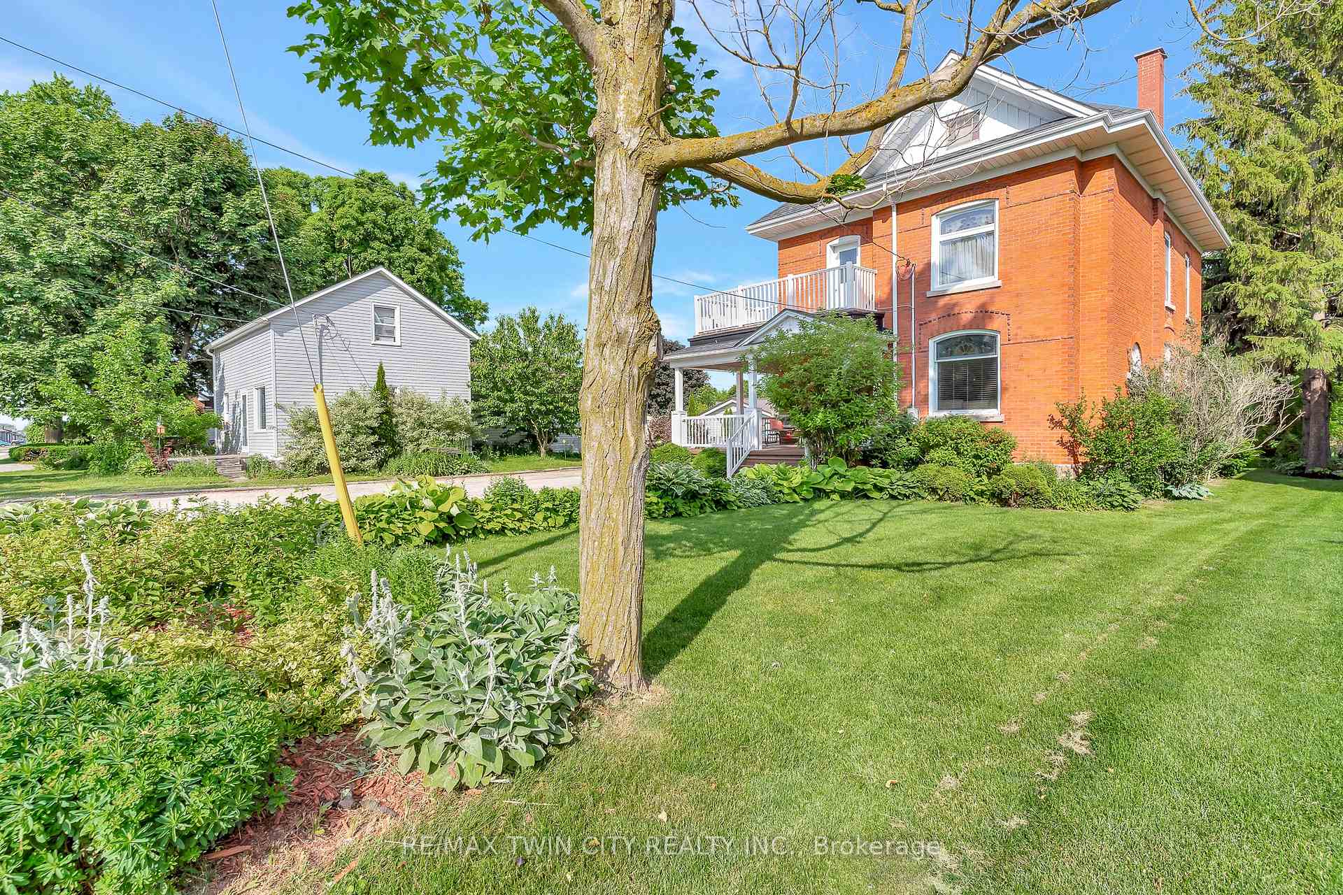 Photo 3 of 199 Ellen Street, North Perth, Listowel — HOMEH