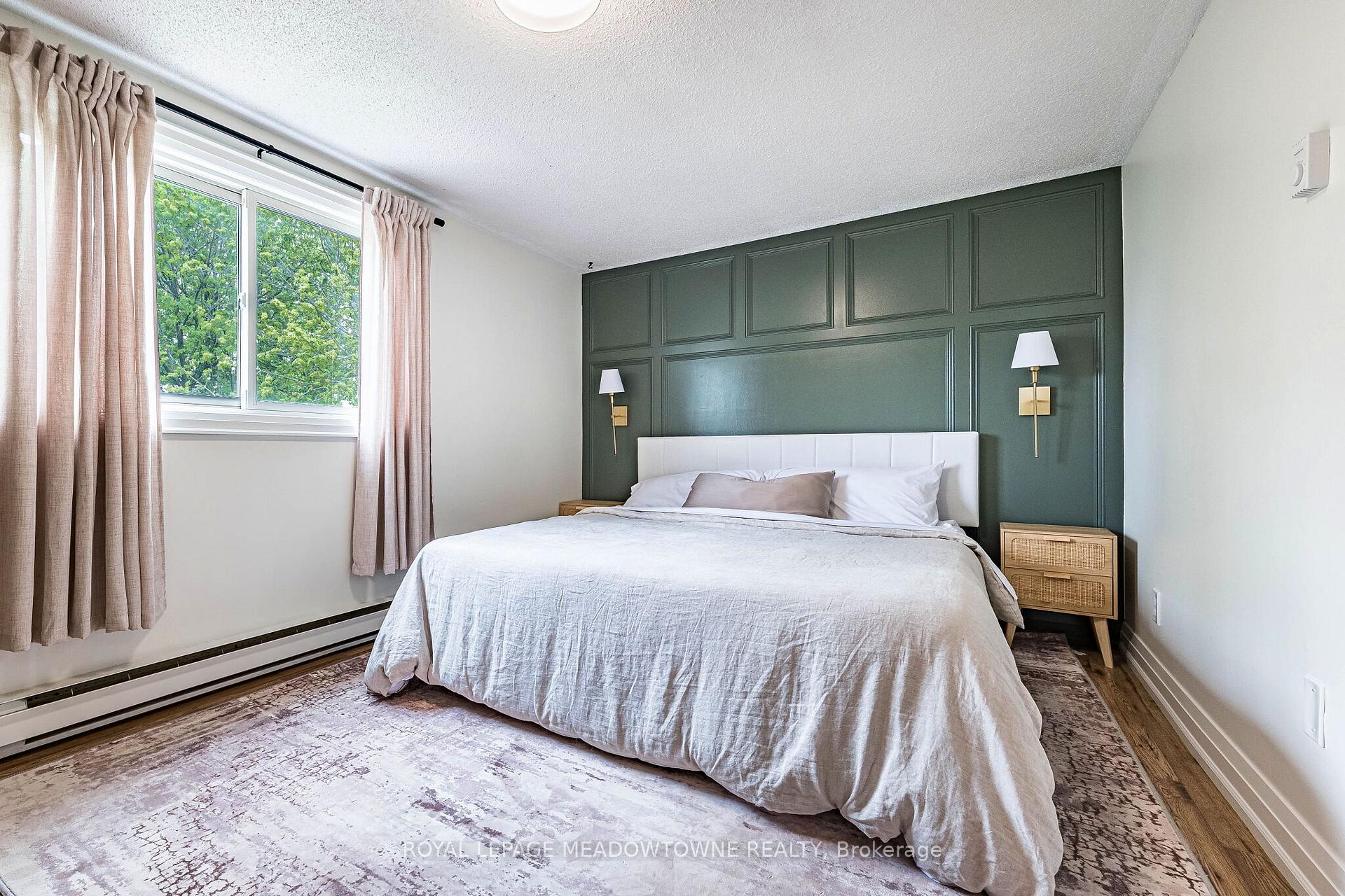Photo 14 of 520 Pineview Gardens, Shelburne — HOMEH
