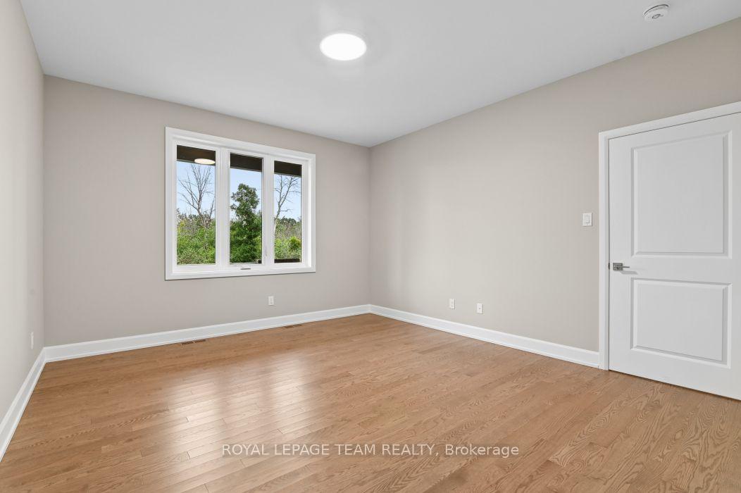 Photo 18 of 1225 Potter Drive, Brockville, Brockville — HOMEH