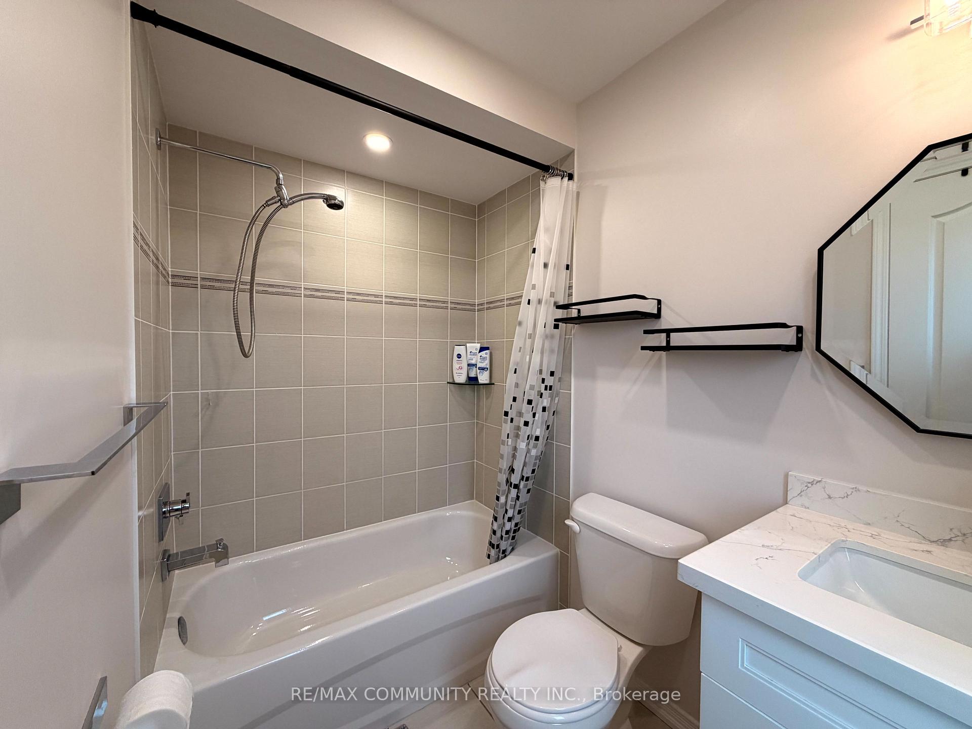 Photo 29 of 2557 Bandsman Crescent, Oshawa, Windfields — HOMEH