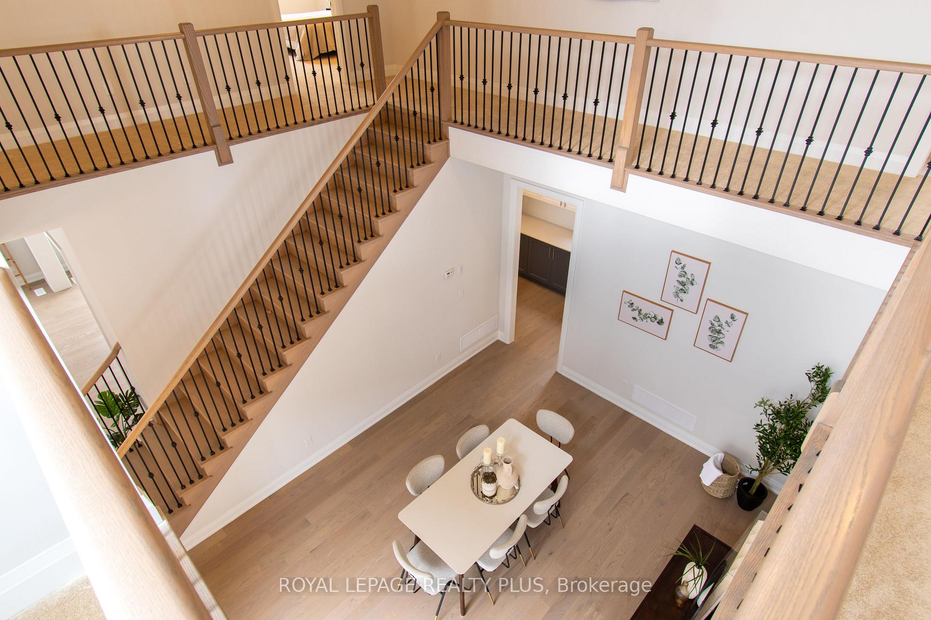Photo 17 of 980 Church Drive, Innisfil, Lefroy — HOMEH