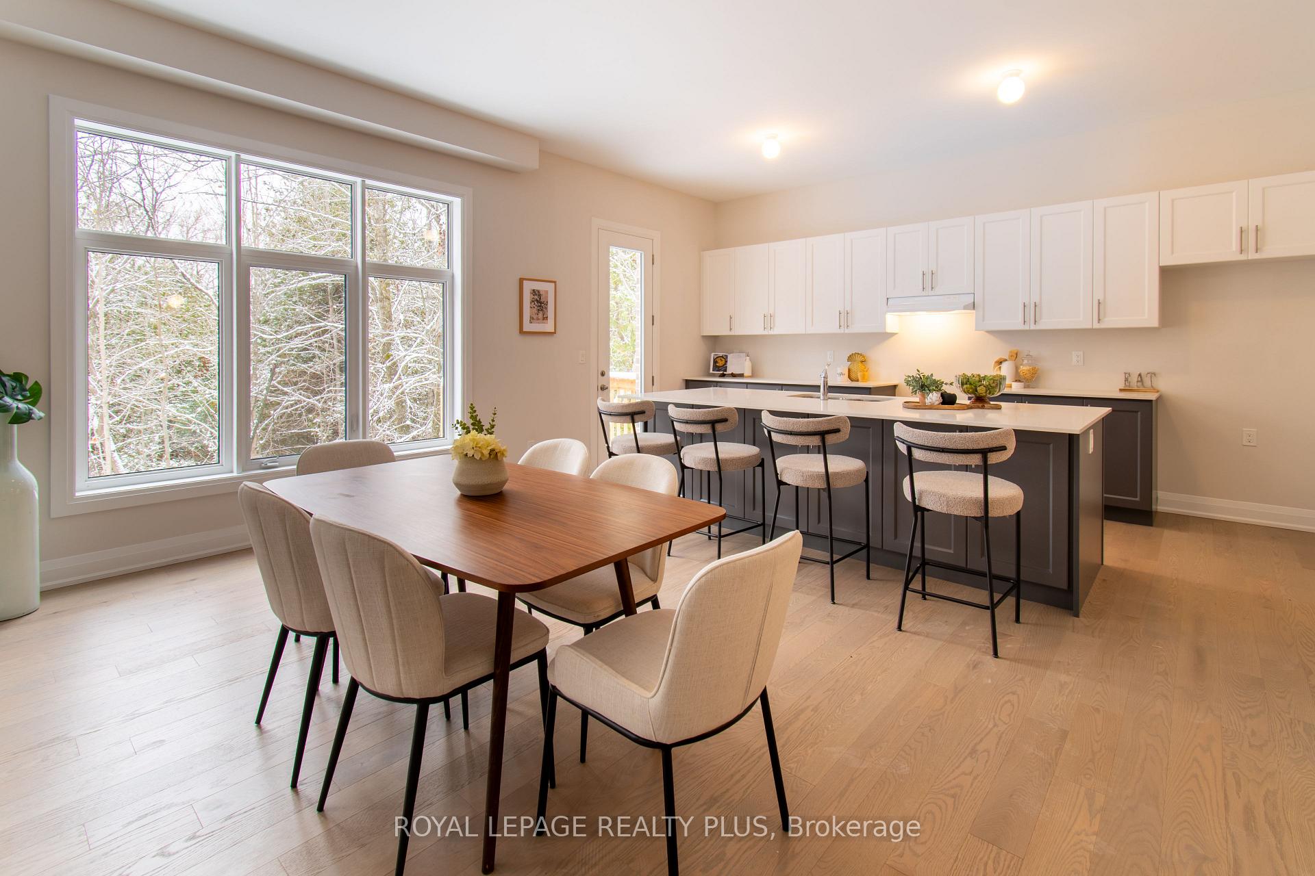 Photo 20 of 980 Church Drive, Innisfil, Lefroy — HOMEH