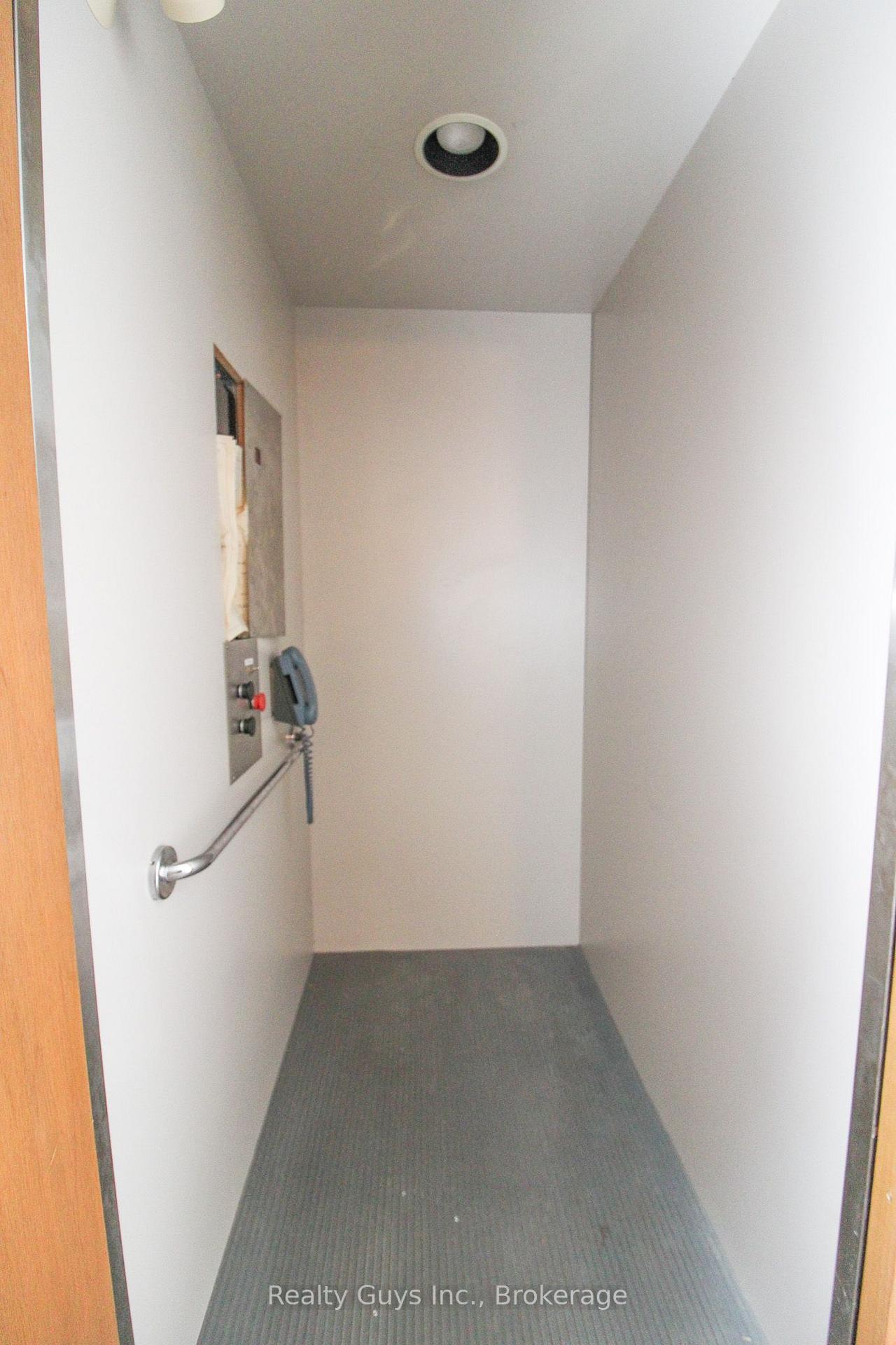 Photo 32 of 668 Brealey Drive, Peterborough, Otonabee Ward 1 — HOMEH
