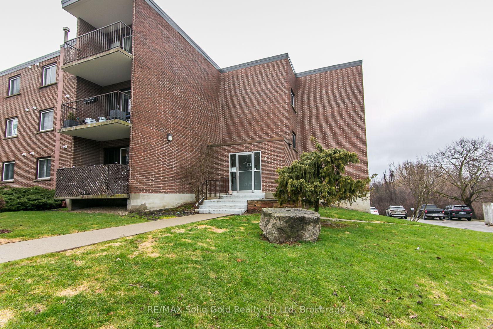 Photo 3 of Unit 308, 4 Avalon Place, Kitchener, Meinzinger — HOMEH