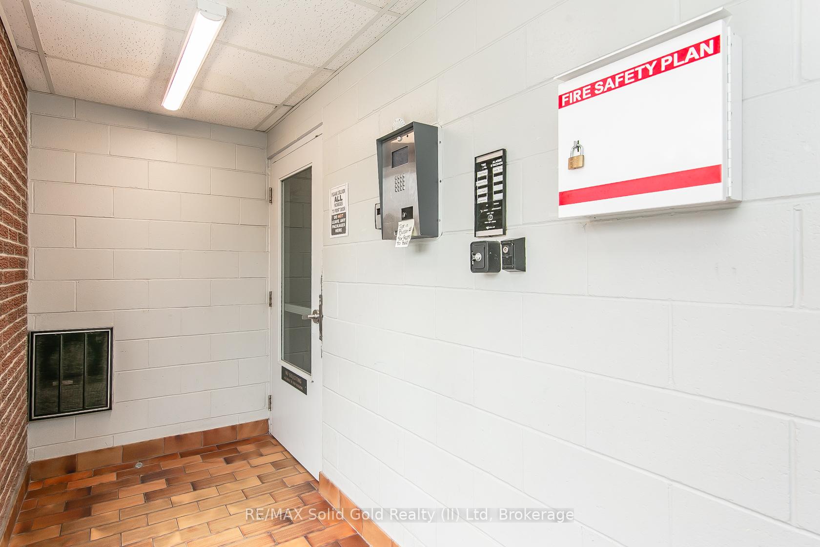 Photo 6 of Unit 308, 4 Avalon Place, Kitchener, Meinzinger — HOMEH
