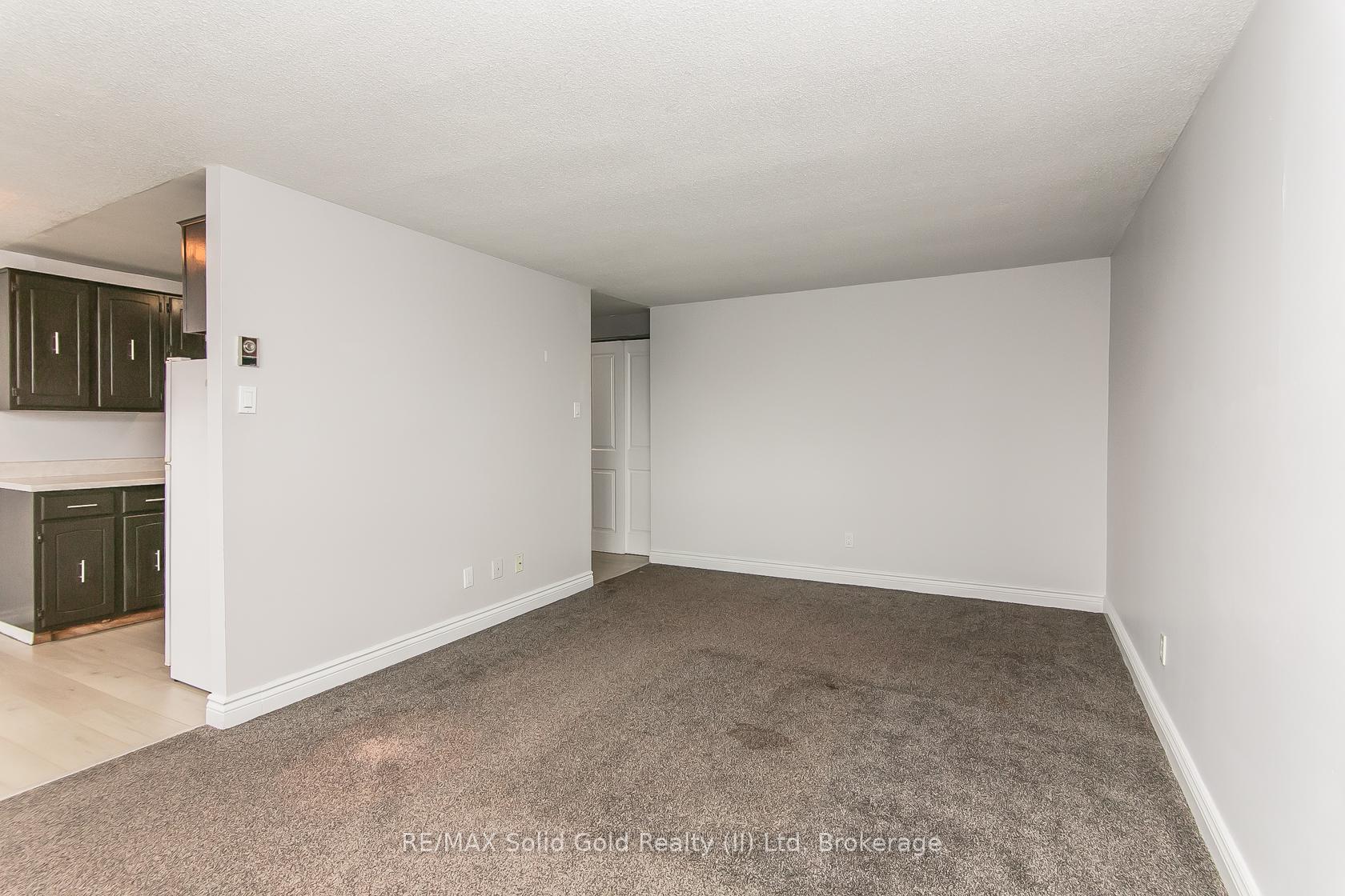 Photo 15 of Unit 308, 4 Avalon Place, Kitchener, Meinzinger — HOMEH