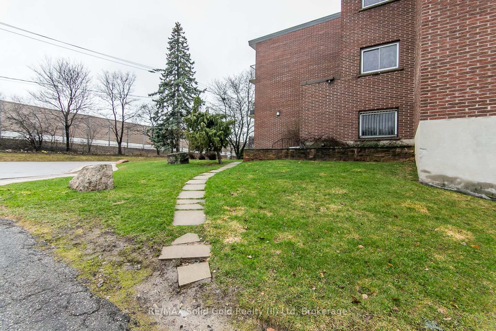 Photo 26 of Unit 308, 4 Avalon Place, Kitchener, Meinzinger — HOMEH