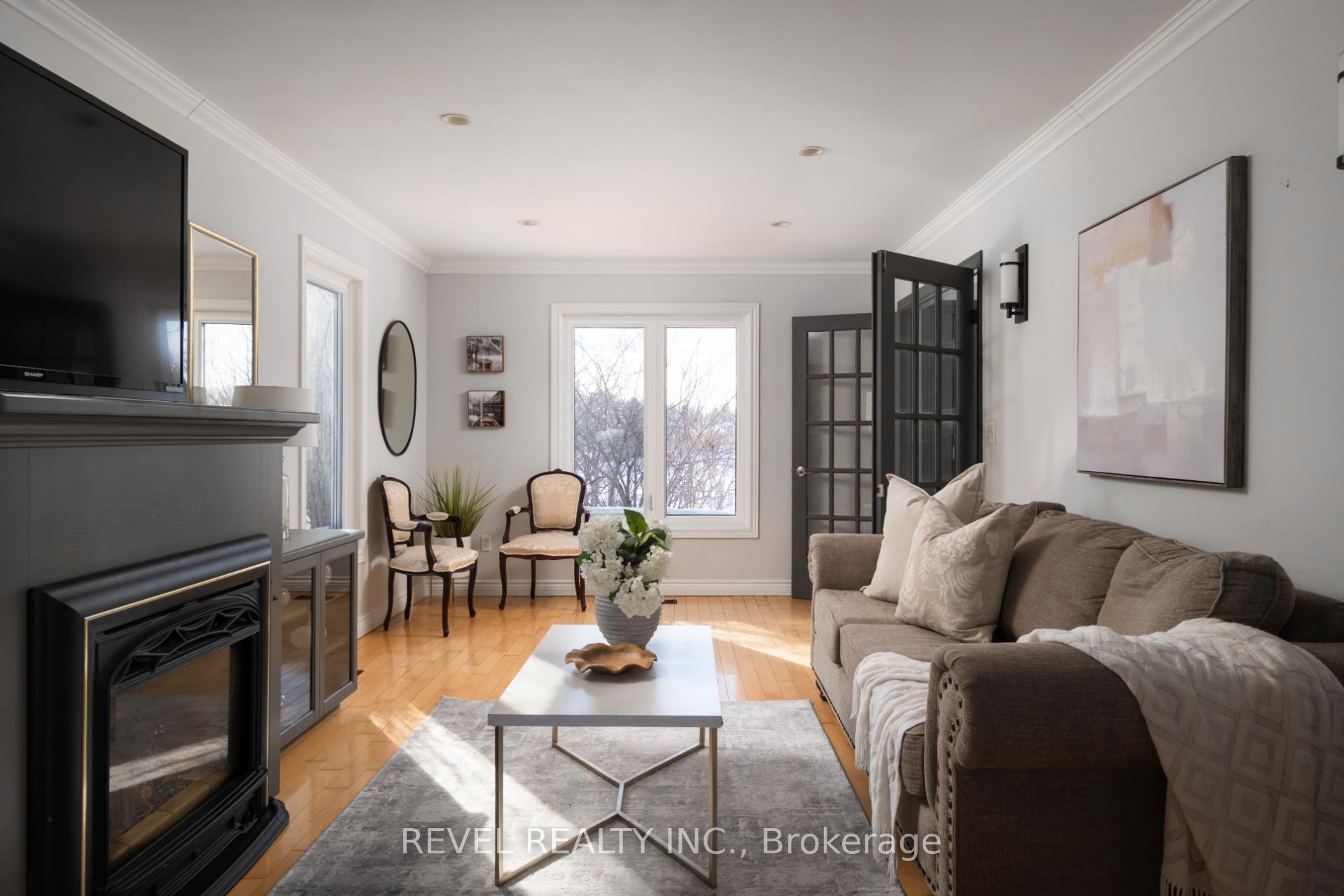 Photo 4 of 14227 Trafalgar Road, Halton Hills, Rural Halton Hills — HOMEH