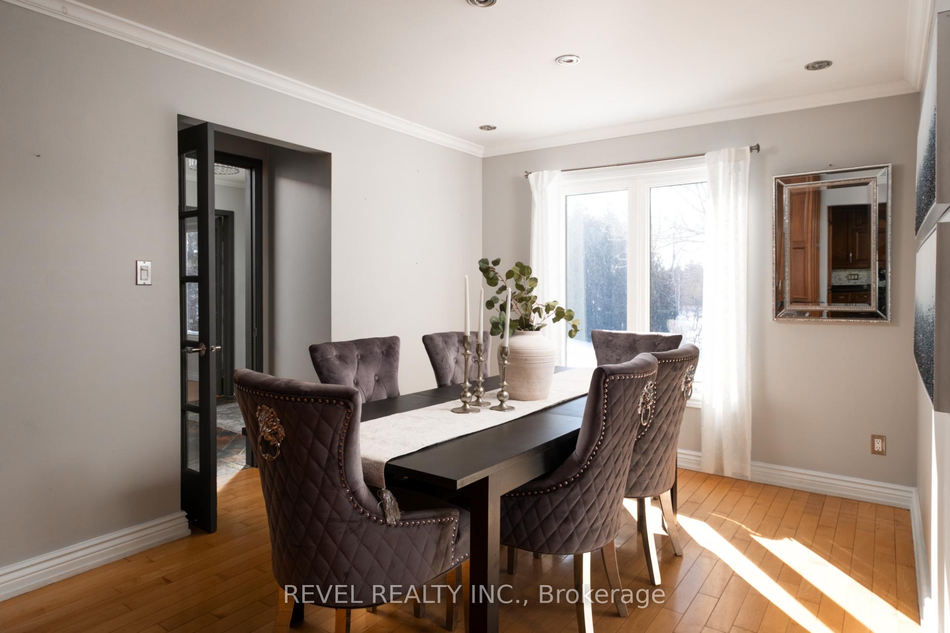 Photo 7 of 14227 Trafalgar Road, Halton Hills, Rural Halton Hills — HOMEH