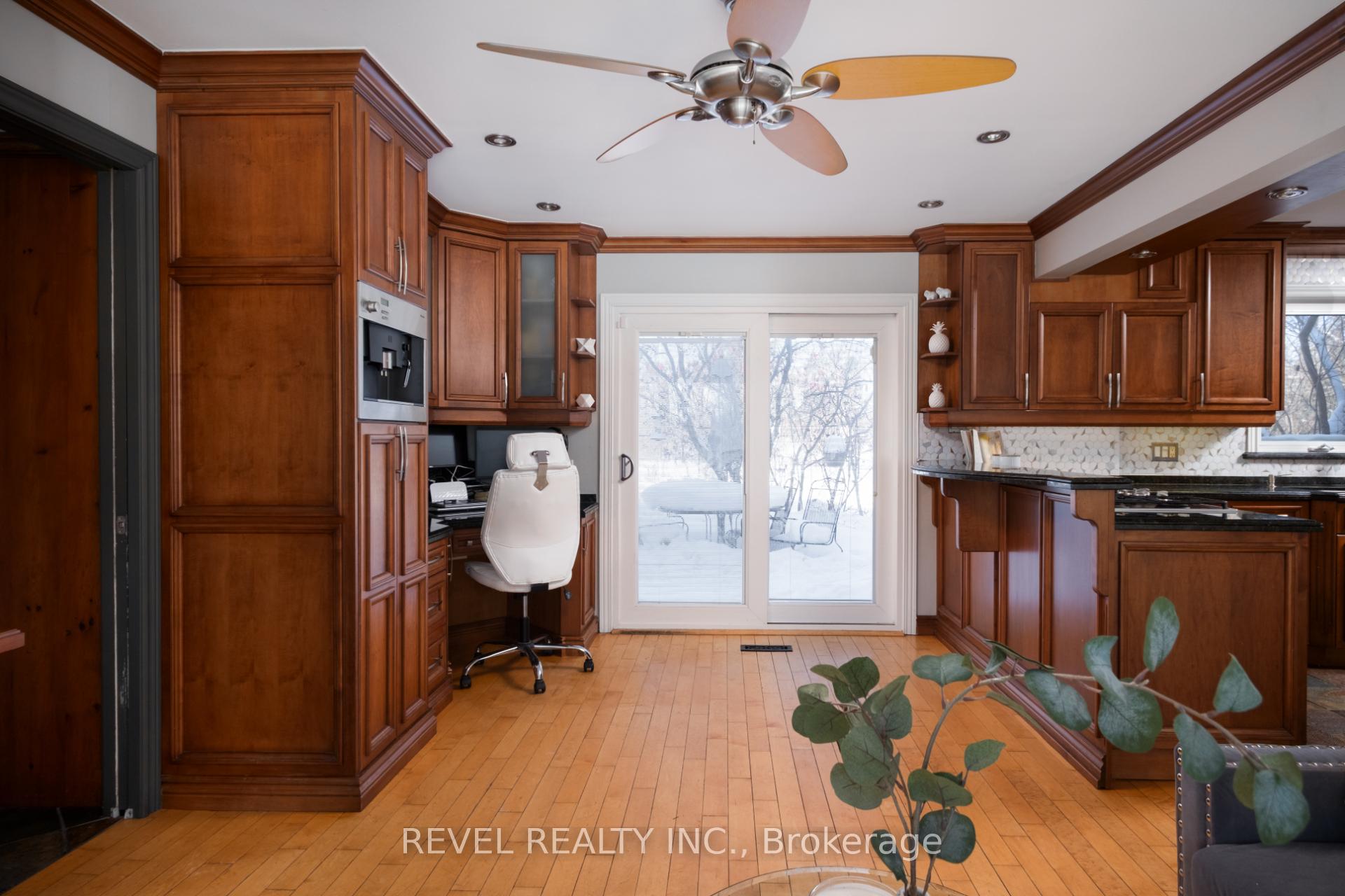 Photo 10 of 14227 Trafalgar Road, Halton Hills, Rural Halton Hills — HOMEH