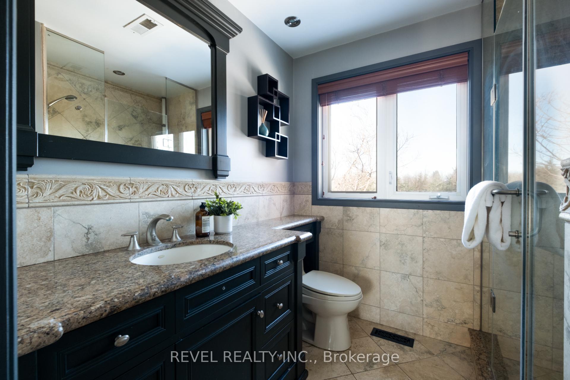 Photo 21 of 14227 Trafalgar Road, Halton Hills, Rural Halton Hills — HOMEH