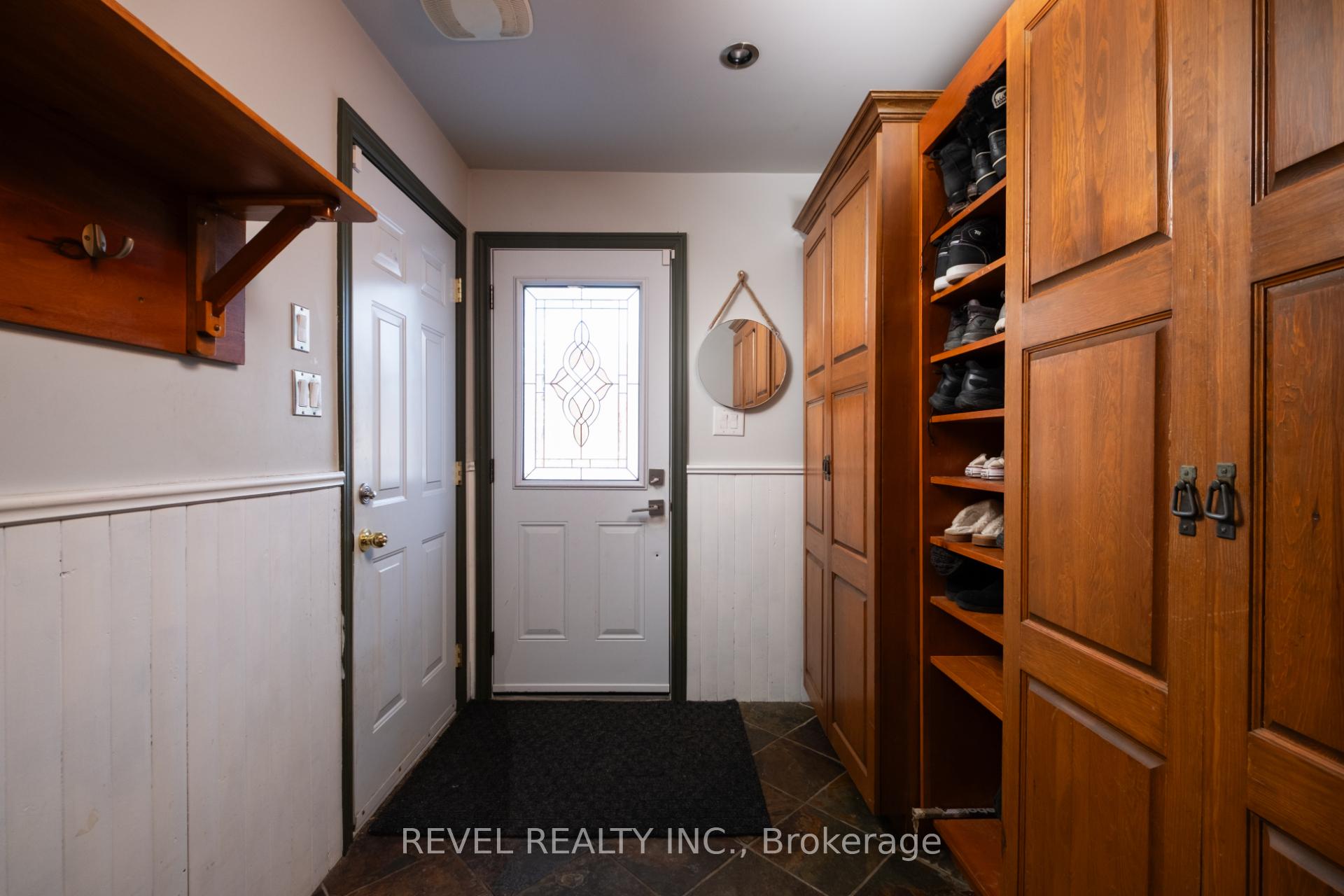 Photo 22 of 14227 Trafalgar Road, Halton Hills, Rural Halton Hills — HOMEH