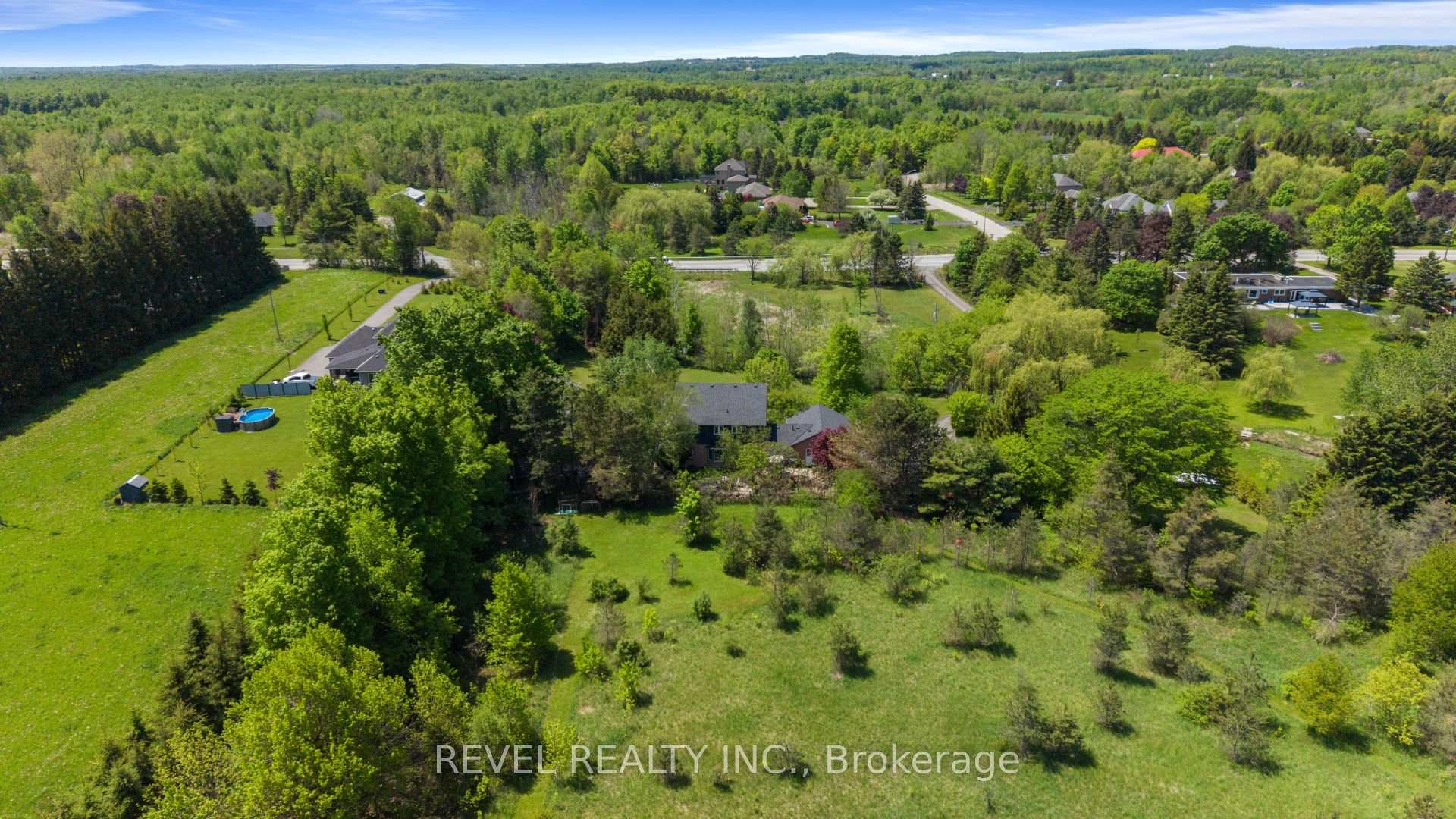 Photo 37 of 14227 Trafalgar Road, Halton Hills, Rural Halton Hills — HOMEH