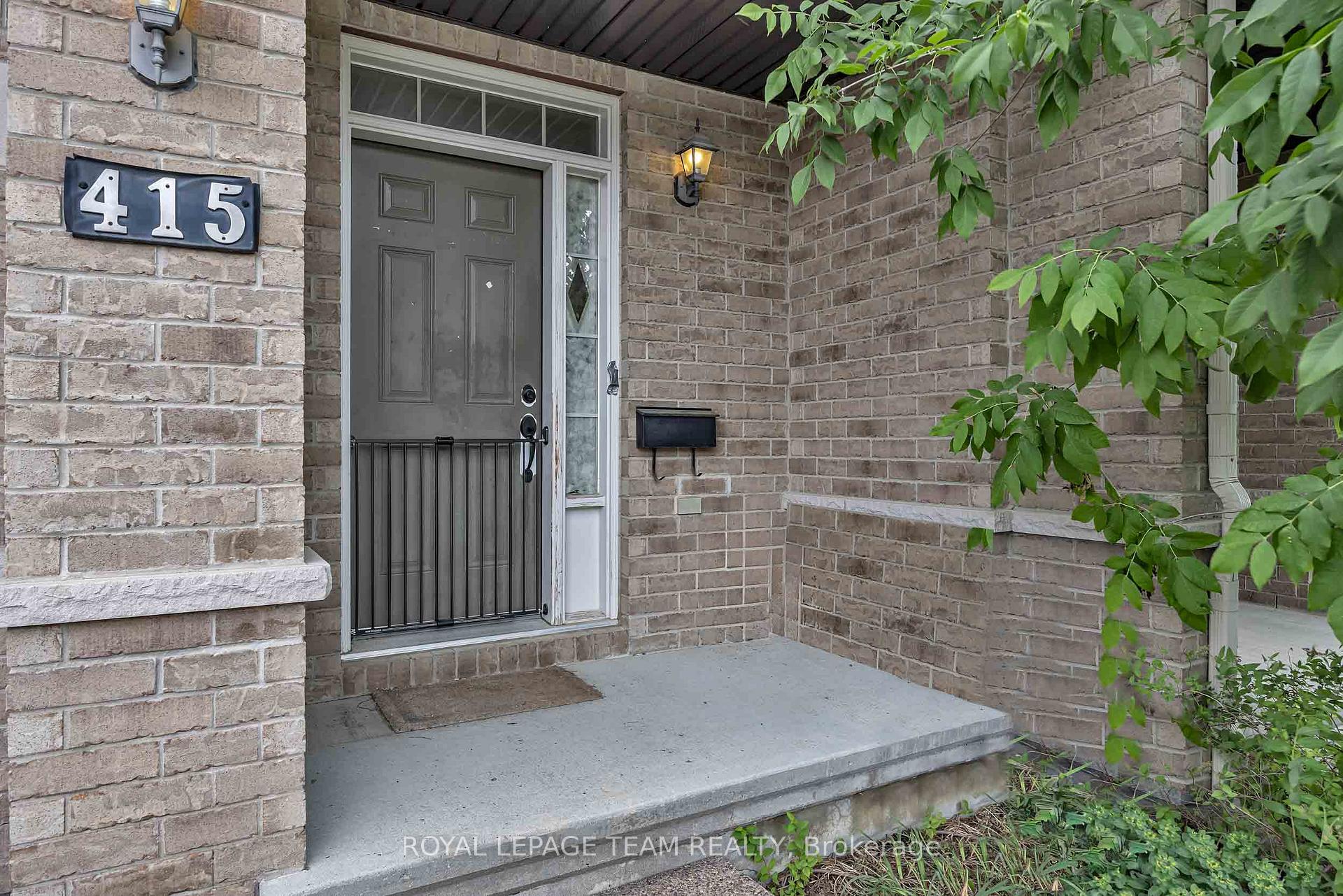 Photo 2 of 415 Arncliffe Avenue, Ottawa, Kanata - Morgan's Grant/South March — HOMEH